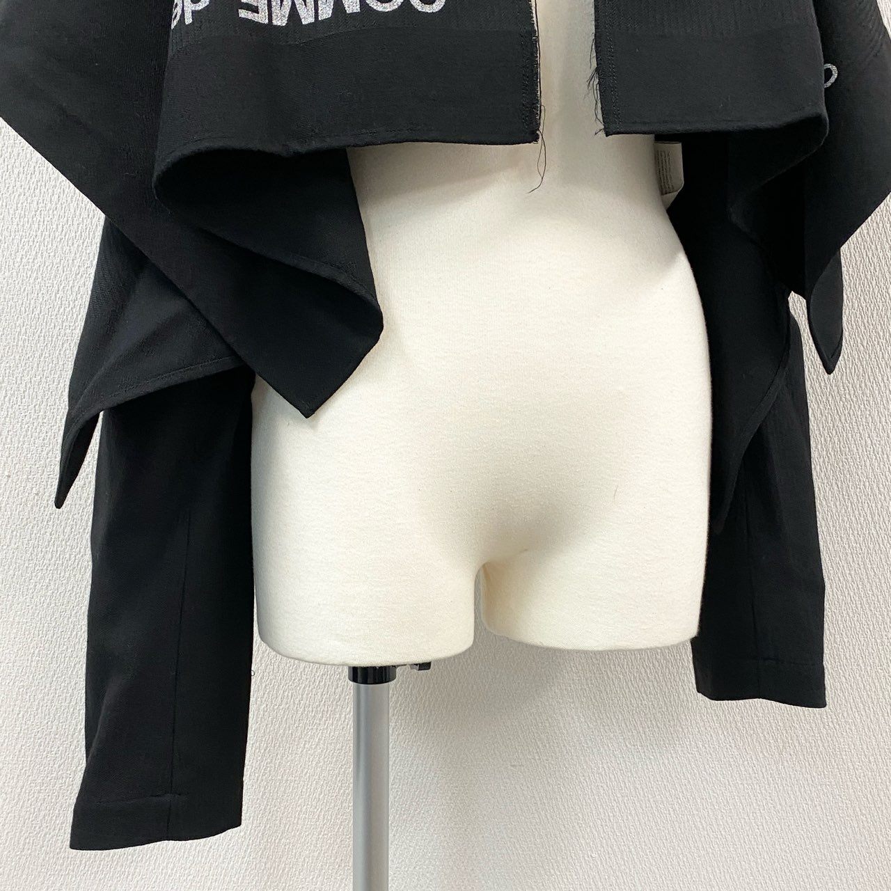 Ad7 COMME des GARCONS コムデギャルソン AD2003  変形デザインジャケット 羽織  ブラック レディースta1