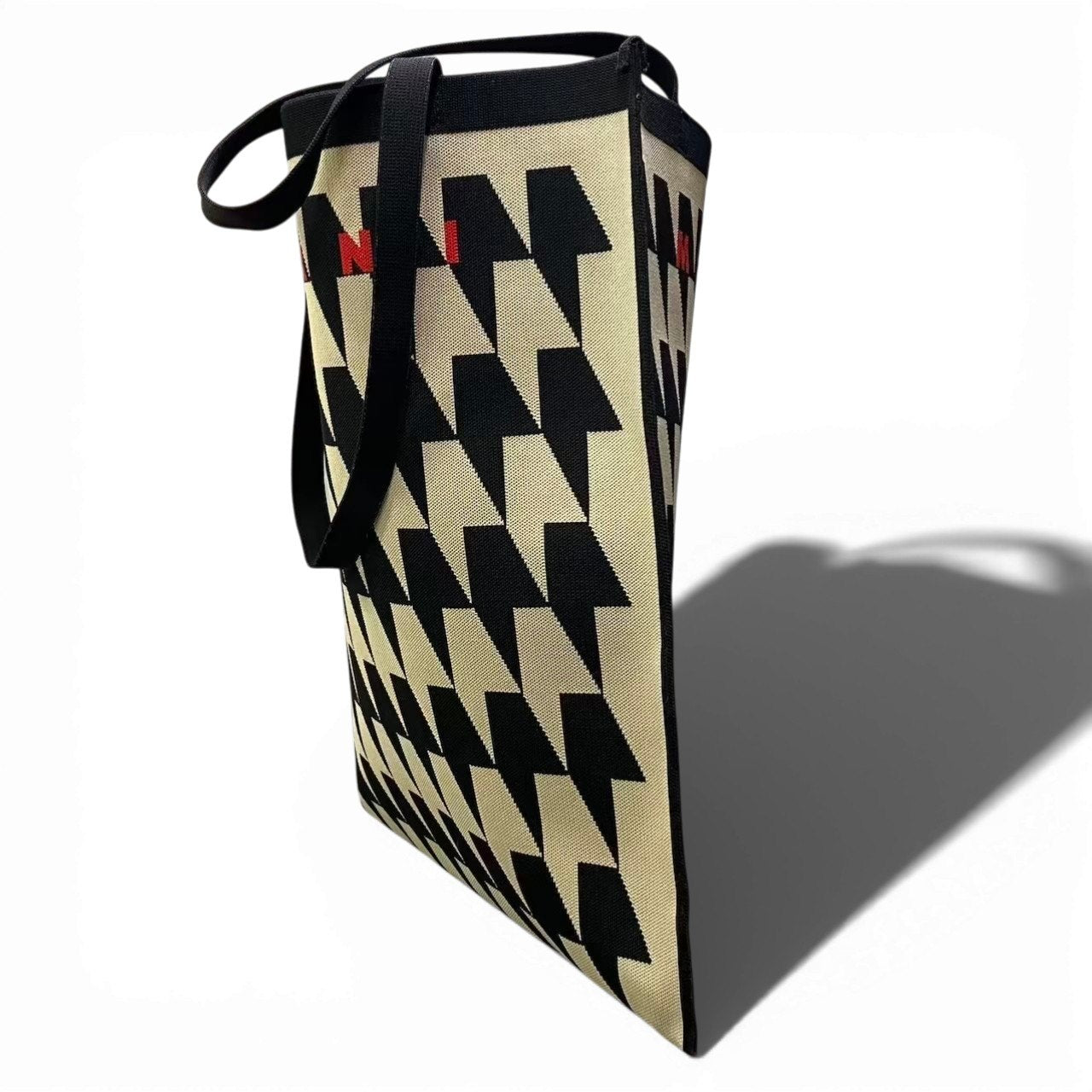 c23 MARNI マルニ 千鳥格子 ジャガード トートバッグ ブラック/ベージュ ユニセックス レディース メンズ バッグk02i