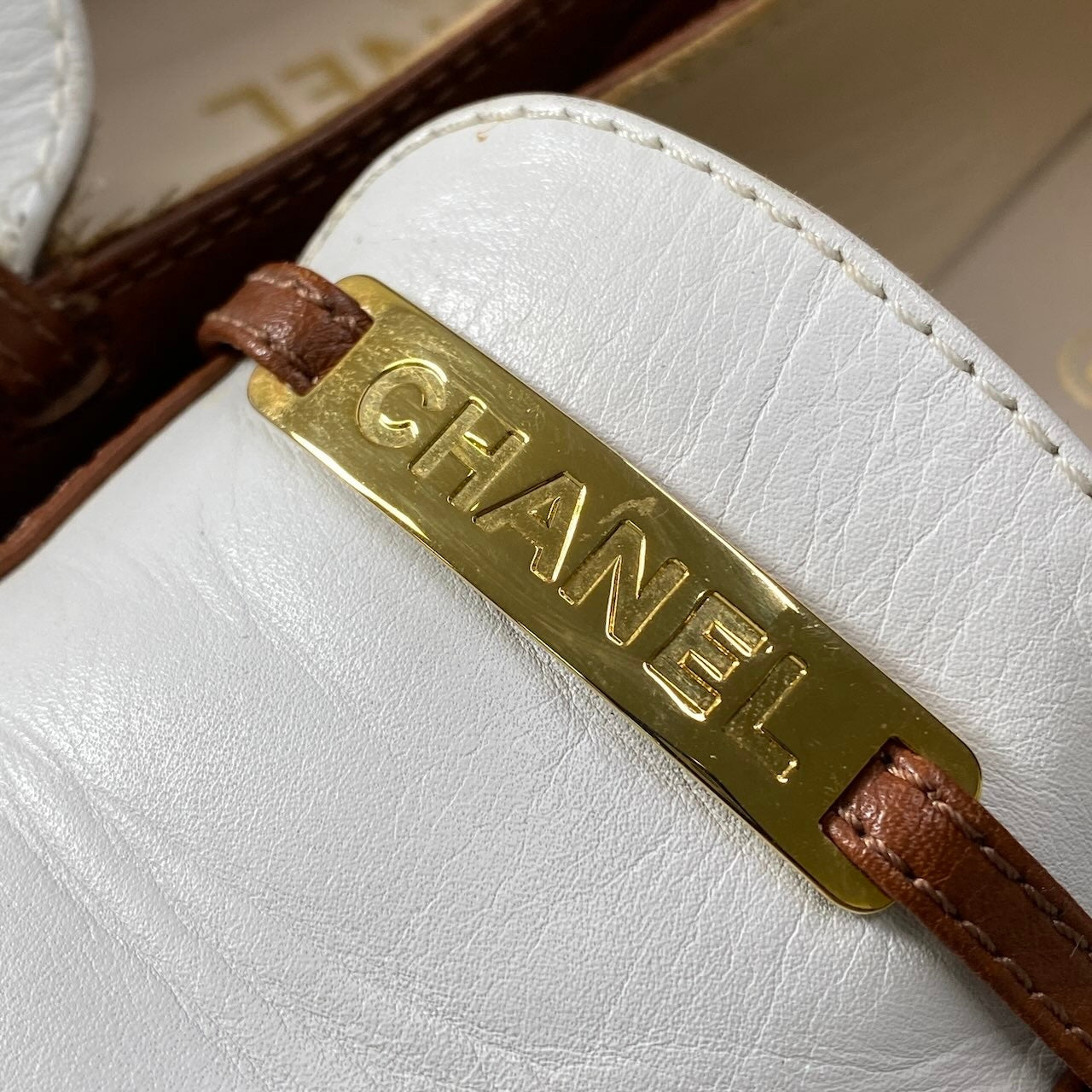 e19 CHANEL シャネル バイカラー ゴールドプレート レザーローファー サイズ37C レディース シューズk02i