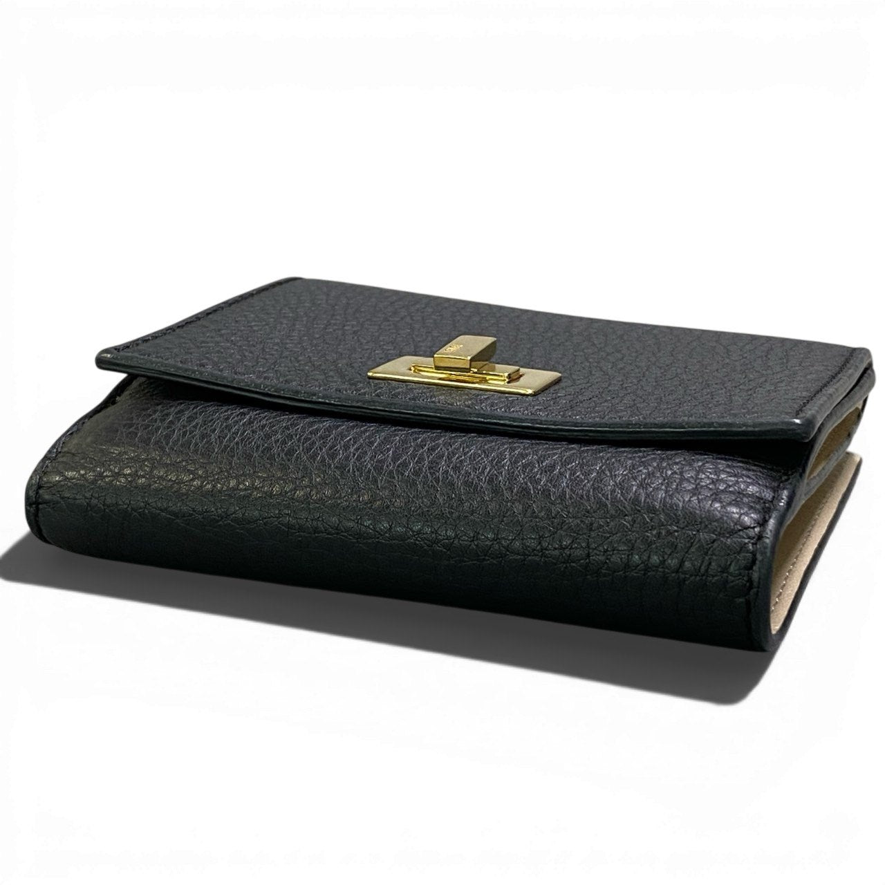 b17 FENDI Peekaboo Turnlock Tri-fold Compact Walletta1