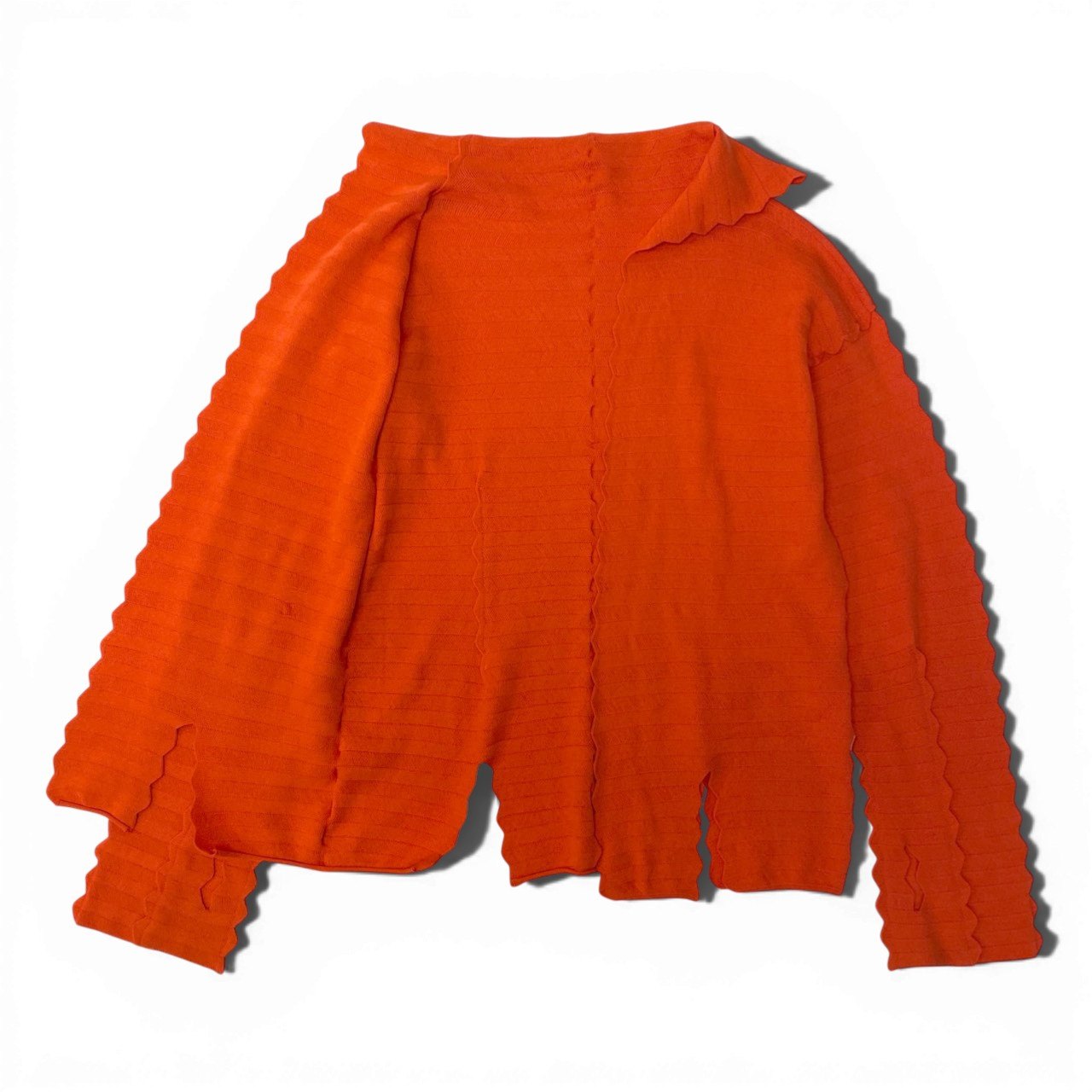 Ac5 ISSEY MIYAKE HaaT イッセイミヤケ ハート サイズ3 変形ニット  カーディガン オレンジ系 レディース 女性用k02i