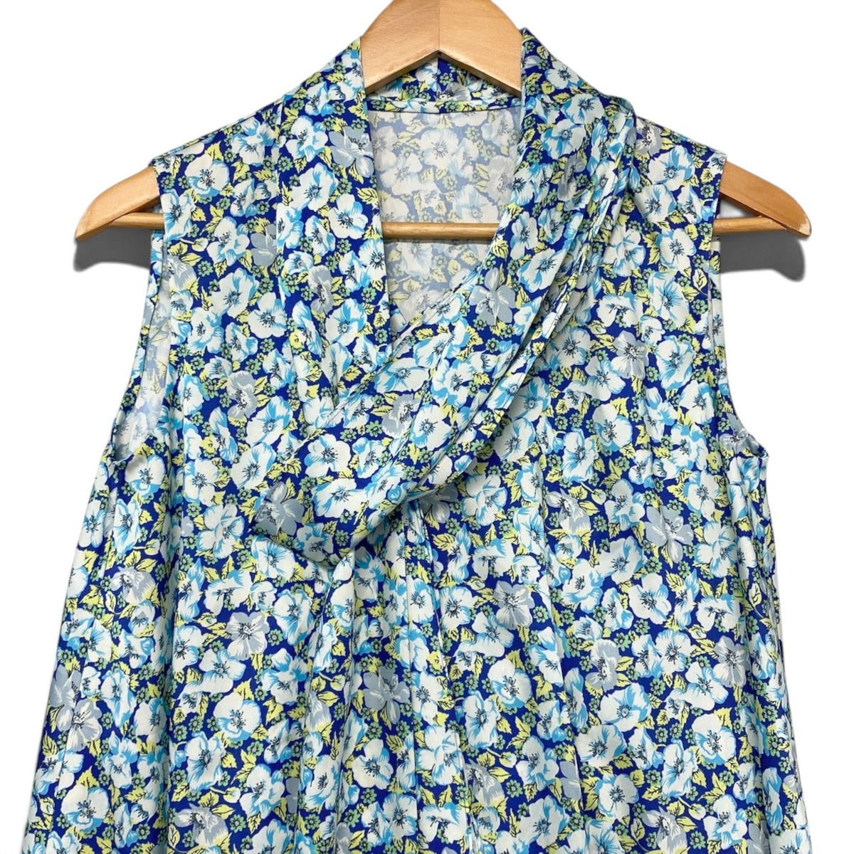 67i14 【極美品】STRASBURGO ストラスブルゴ チュニックワンピース ボウタイブラウス 花柄 38サイズ ブルー系 ポリエステル100％ レディース 女性用u02t