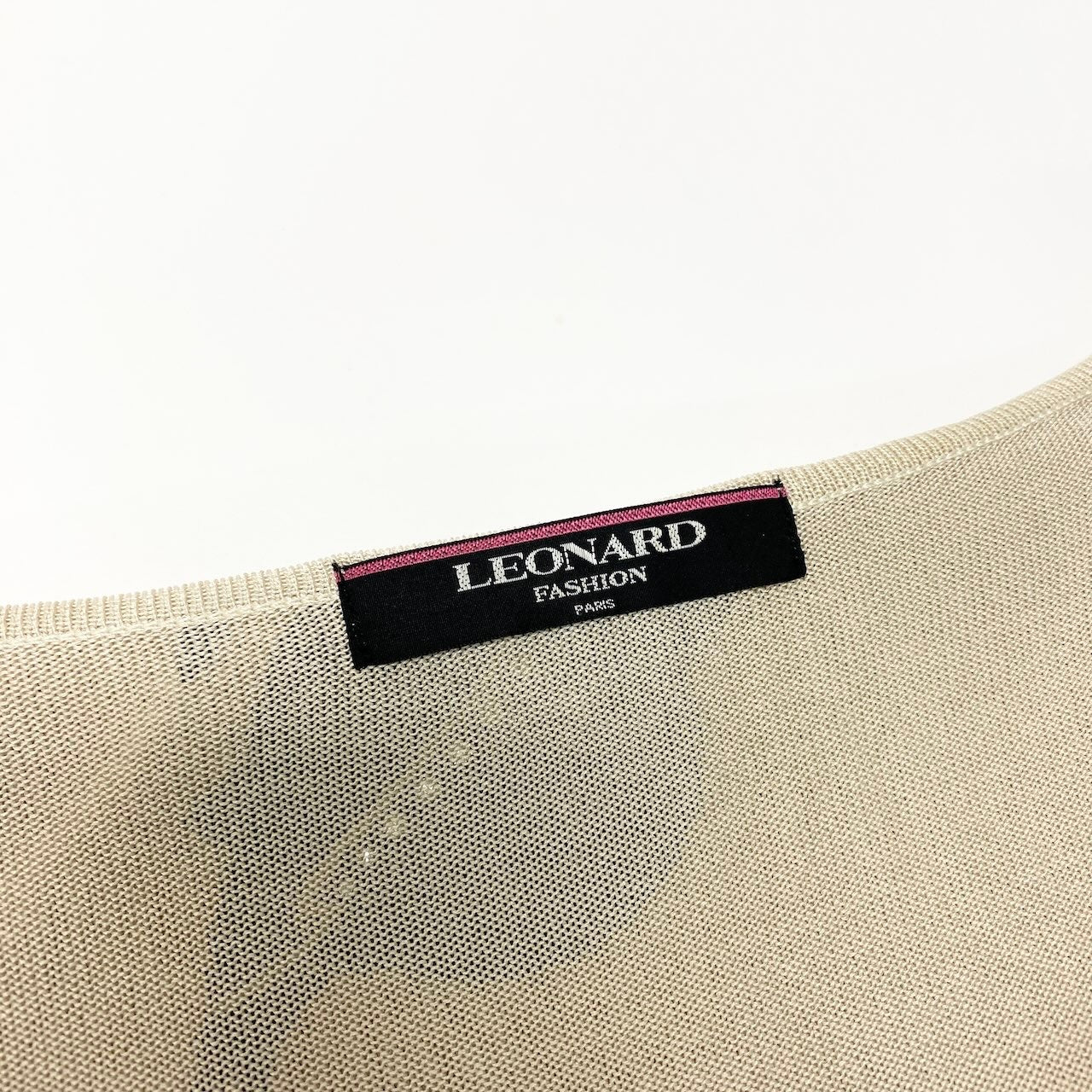 14d13 LEONARD FASHION レオナール ロングスリーブ ニットカットソー チュニック 花柄刺繍 ビーズ ラインストーン装飾 薄手 LL アイボリー レディース 女性用o07t