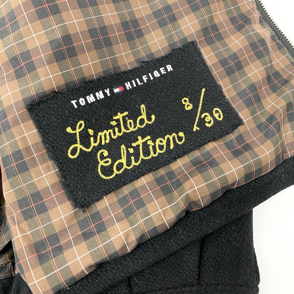 40l25《30着限定品》 TOMMY HILFIGER トミーヒルフィガー Limited Edition 8/30 ツアー スーベニアジャケット M ブラック 日本製 激レアt18r