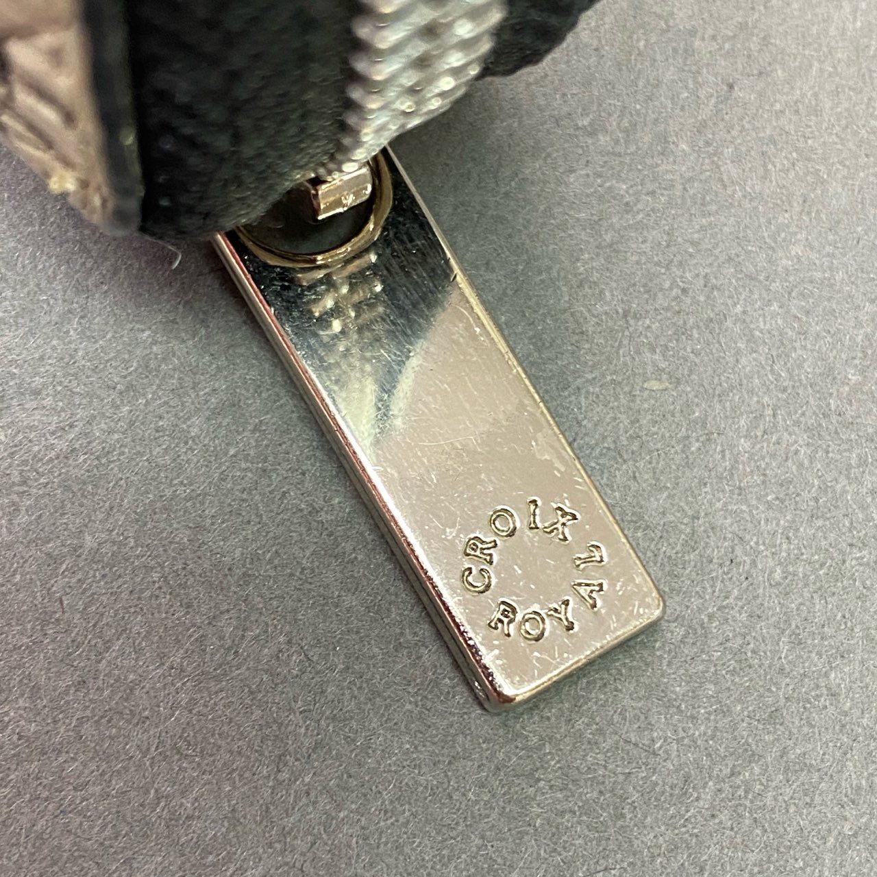 b17 CROIX ROYAL クロワロワイヤル メジロクロコダイル 目地染め ラウンドファスナー 長財布 ホワイト レザー ロングウォレット 本革
