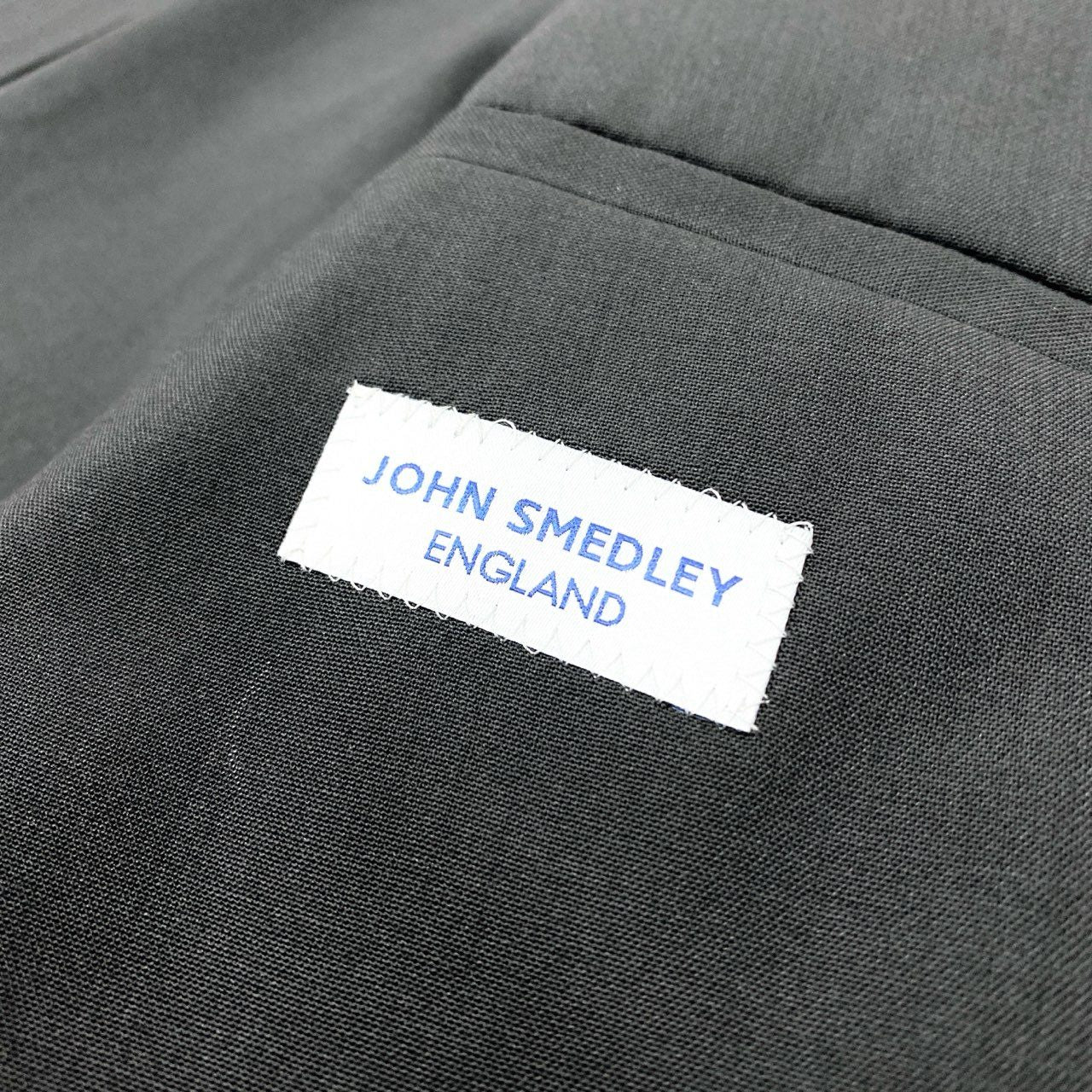 19k10 《美品》 JOHN SMEDLEY ENGLAND ジョンスメドレー セットアップスーツ シングル 2B アンコンジャケット スラックス ウール混 メンズ 紳士服 1 S ダークグレーu02t