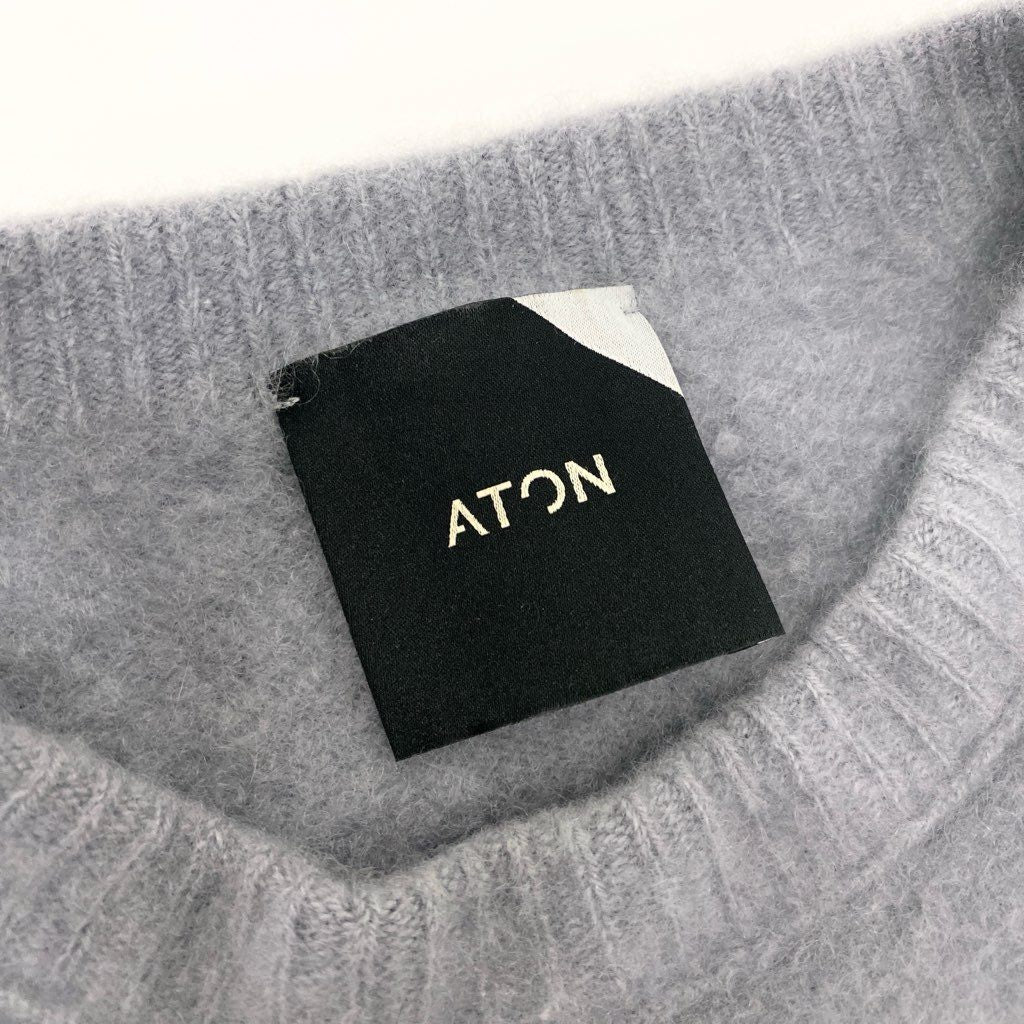 40l25 ATON エイトン FUR CASHIMIYA CREW カシミヤニット ニットセーター 6930938 04サイズ グレー カシミヤ100％ レディースo07t