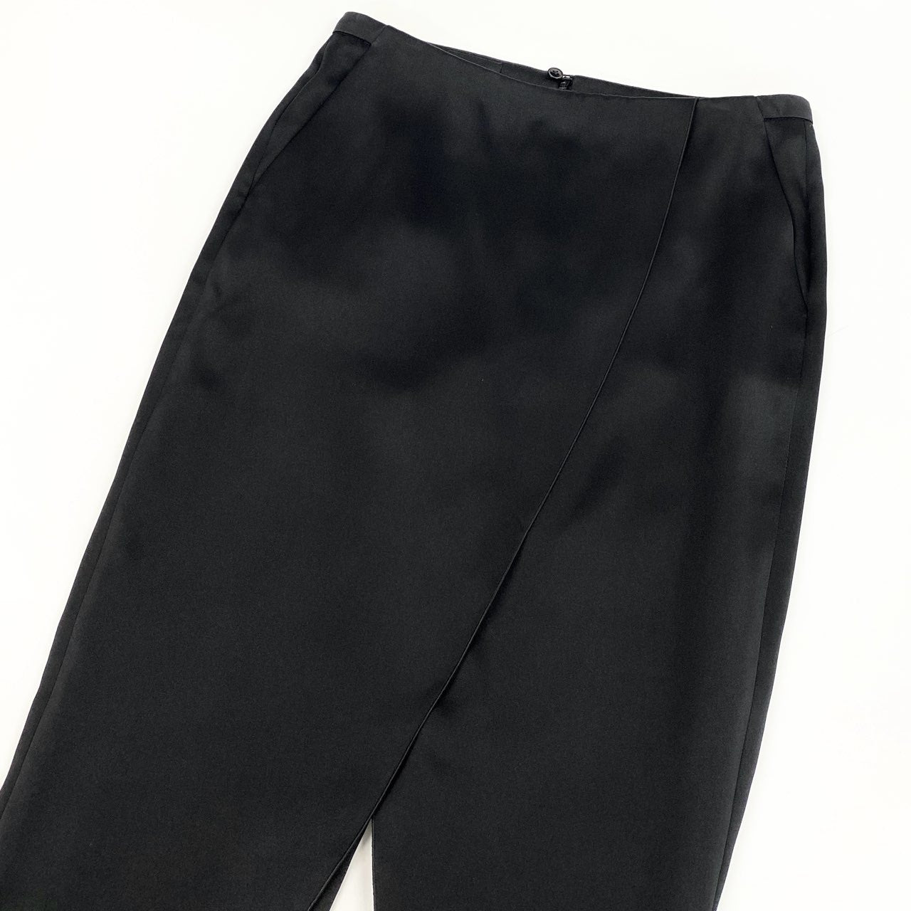 39d14 GIORGIO ARMANI ジョルジオアルマーニ シルクパンツ 変形パンツ ボトムス テーパードパンツ サイズ40 ブラック シルク100％ レディース 女性用o07t