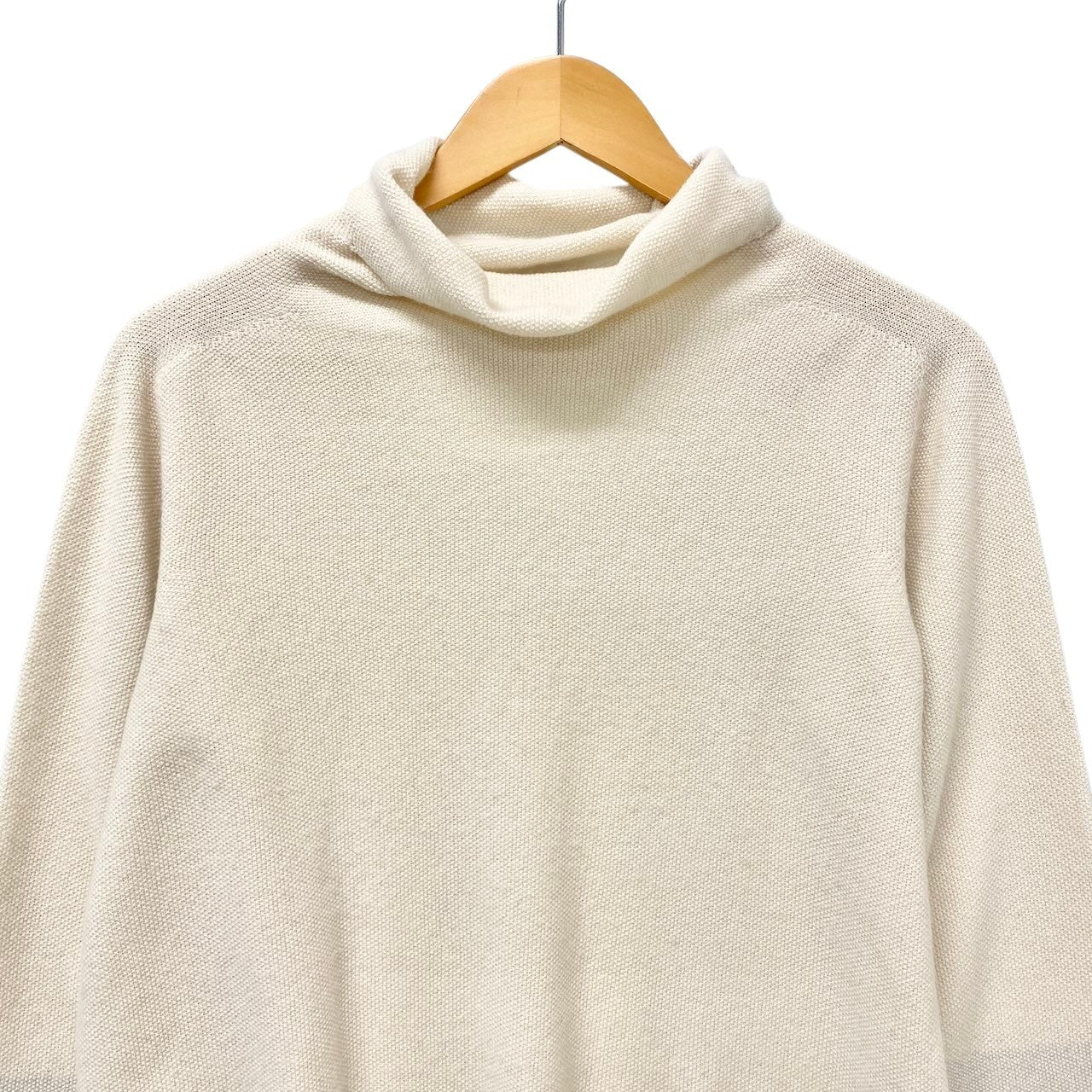 4c29 FABIANA FILIPPI ファビアナフィリッピ ラメニット ロングスリーブ タートルネックセーター  レディース 女性服 44/Mサイズ アイボリー系 シルバーu02t