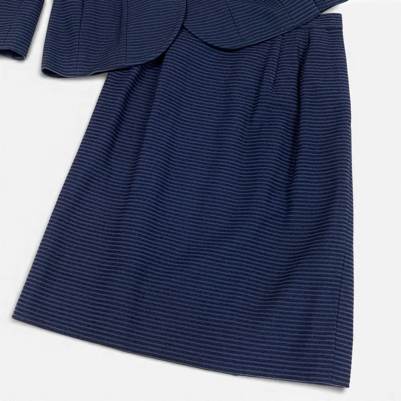 4b4 Vintage Yves Saint Laurent ヴィンテージ イブサンローラン YSL 金ボタン ノーカラー ジャケット Collarless Long Sleeve Jacket Gold Buttons 34 ネイビー コットン レディースo07t