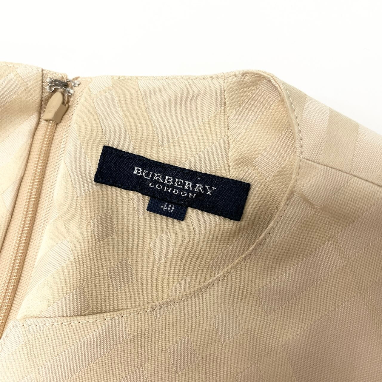 85d9 《美品》 BURBERRY LONDON バーバリー ロンドン ノースリーブ チェックワンピース Check Dress サイズ40 ベージュ ドレスt18r
