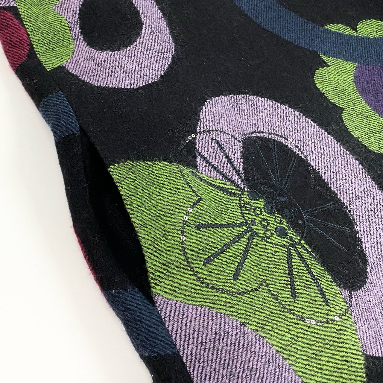 77b27 TOKUKO 1er VOL トクコプルミエヴォル ノースリーブワンピース ウールワンピース 花柄 スパンコール 刺繍 レディース 女性服 サイズ9 ブラックu02t