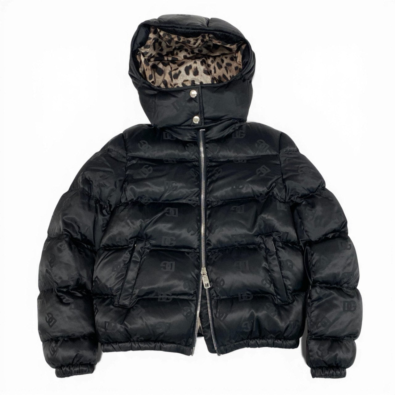 Ic10 《未使用品》定価44万 DOLCE&GABBANA ドルチェアンドガッバーナ 現行 DGロゴ パテッド サテンジャカード ダウンジャケット サイズ40 ブラック D&G タグ付t18r