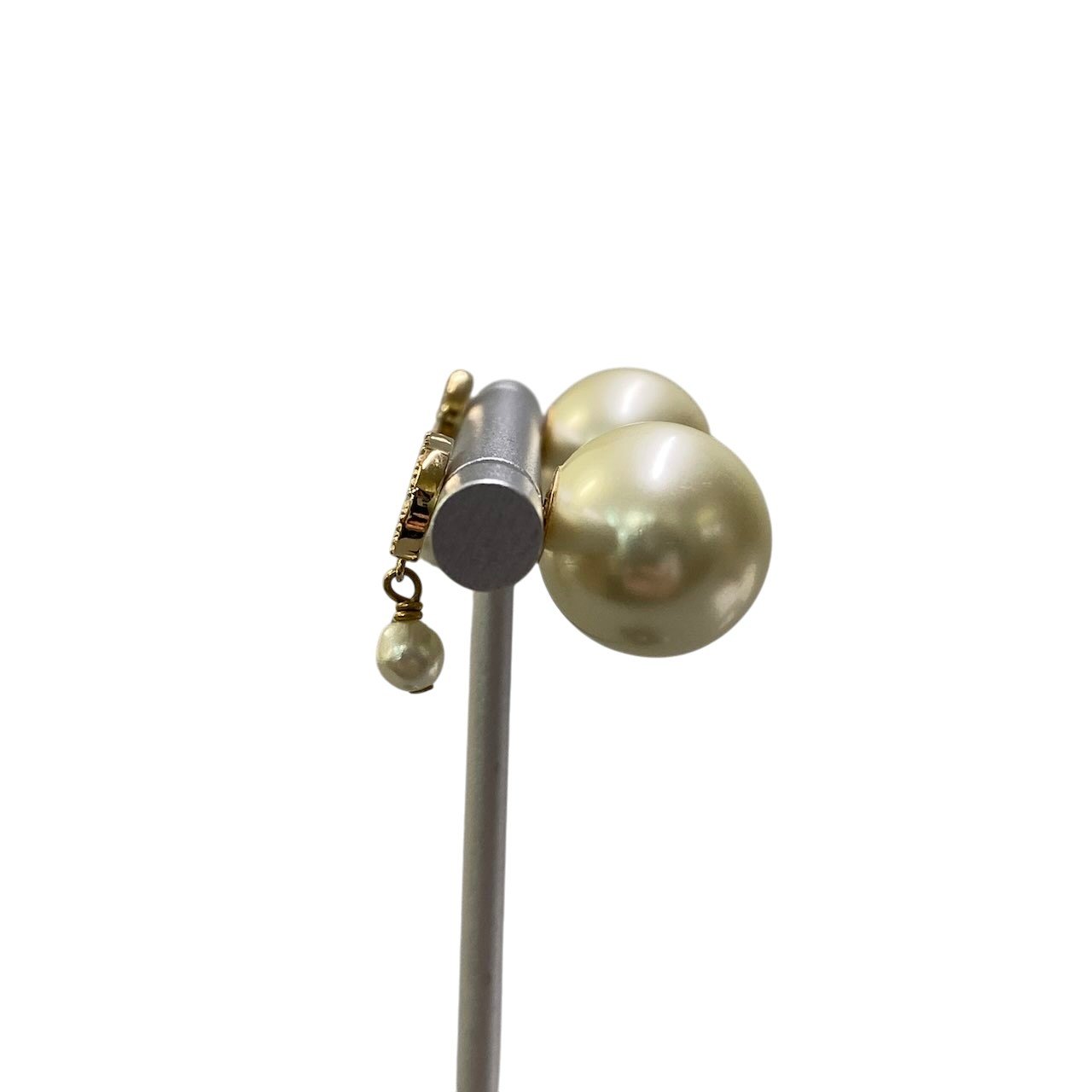 e18 Christian Dior クリスチャンディオール Tribales トライバル レジンパールピアス CDロゴ ラインストーン E1732TRICY_D301 ゴールド ホワイト レディース 女性用 アクセサリーu02t