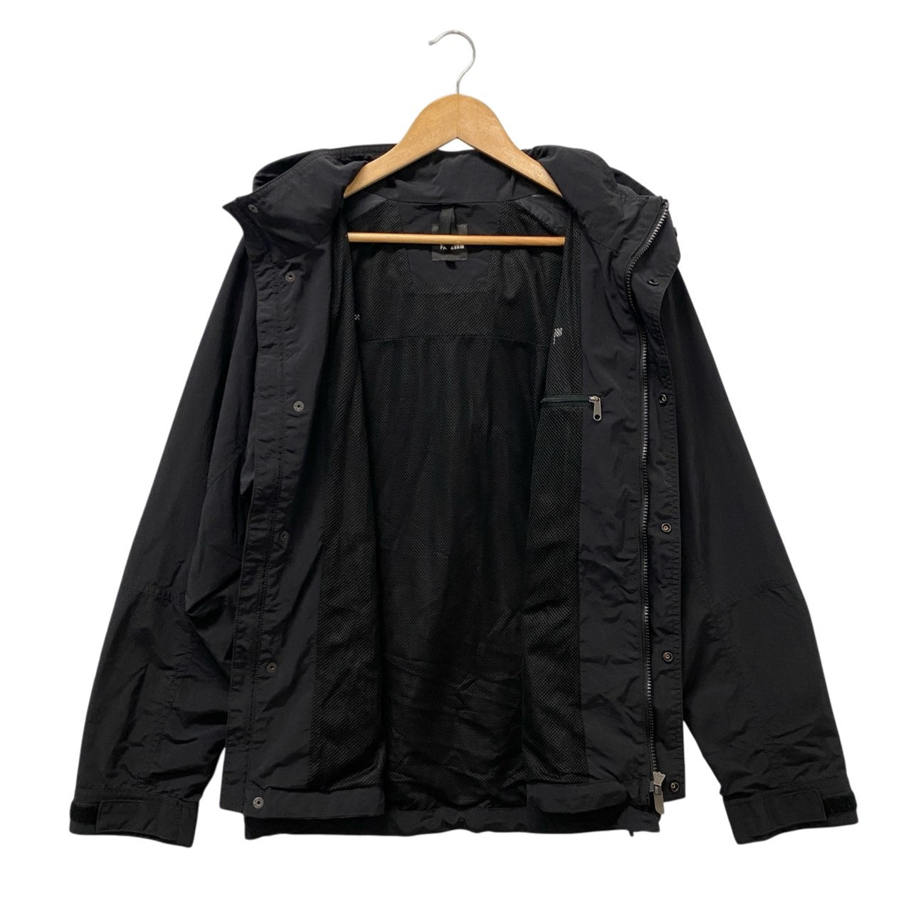9b18 THE NORTH FACE ザノースフェイス ナイロンジャケット ウインドブレーカー 撥水加工 NP72131 Mサイズ ブラック ナイロン100％ メンズ 男性用u02t