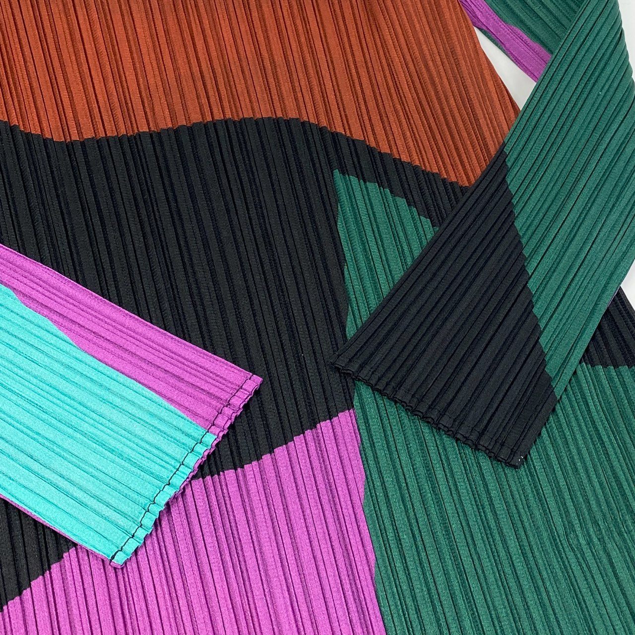 Ab19 PLEATS PLEATSE プリーツプリーズ ISSEY MIYAKE チュニック丈 長袖トップス サイズ3 マルチカラー レディースk02i