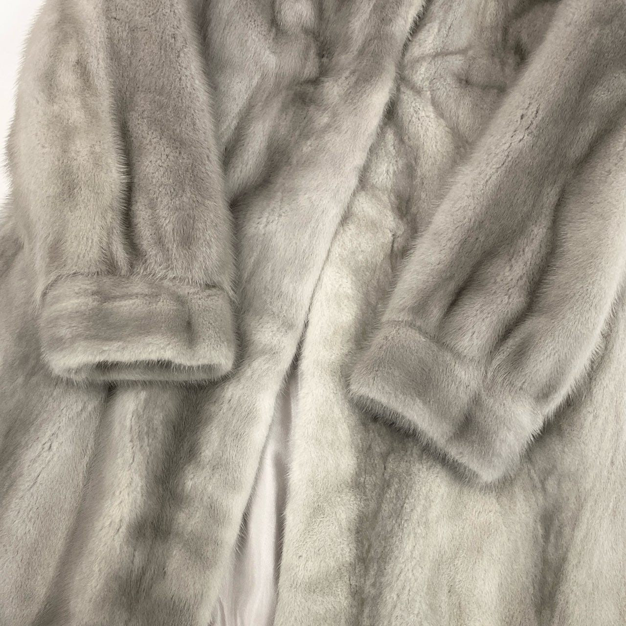 53k10 サファイアミンク ロングコート 15 シルバーグレー 最高級本毛皮 SAPPHIRE MINK FUR ポケット付 毛並み◎t18r