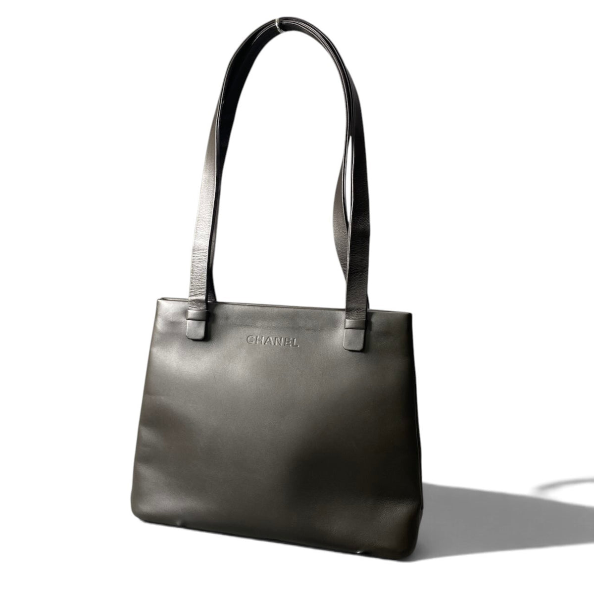h13《美品》 CHANEL シャネル オールレザー ショルダーバッグ All Leather Shoulder Bag ブラック 鞄 カバンt18r