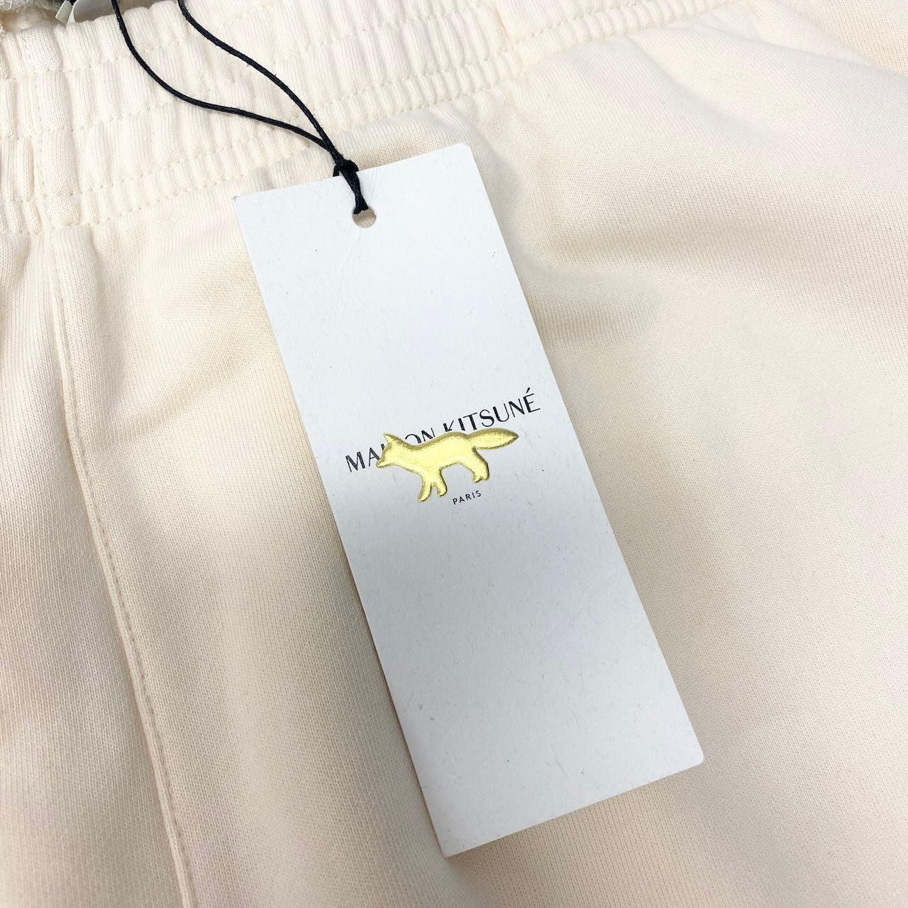 63c30 【新品保管品】MAISON KITSUNE メゾンキツネ コットンジョグパンツ スウェットパンツ ロゴプリント ボトムス 裏起毛 IM01304KM0022 XLサイズ アイボリー コットン100％ メンズ 男性用o07t