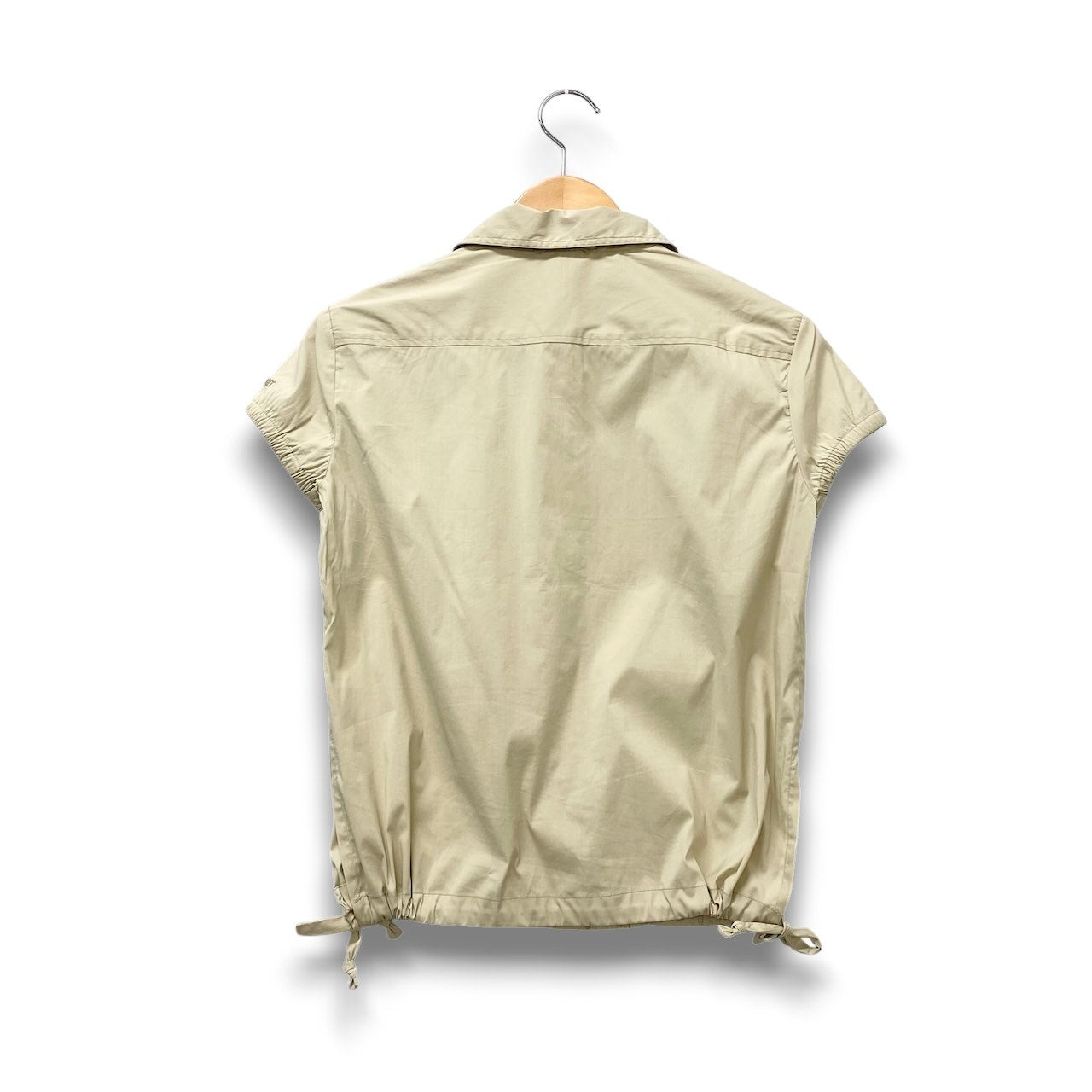 10c29 VERSACE SPORT ヴェルサーチ 半袖シャツ トップス 薄手 ストレッチ イタリア製 レディース 女性服 サイズ42 ベージュu02t