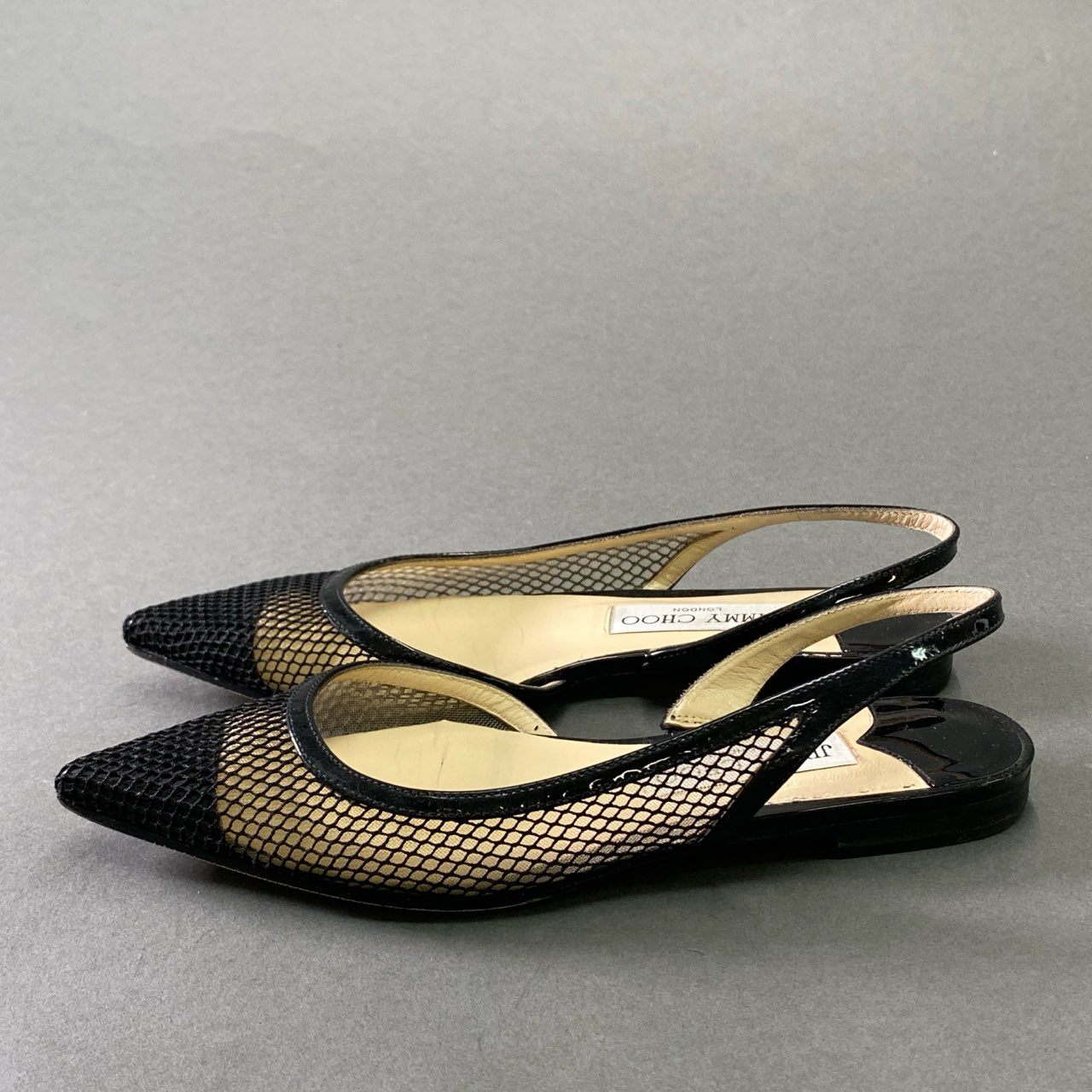 2f23 JIMMY CHOO ジミーチュウ メッシュ エナメルフラットシューズ 34 1/2 ブラック パテントレザー パンプス イタリア製 保存袋有