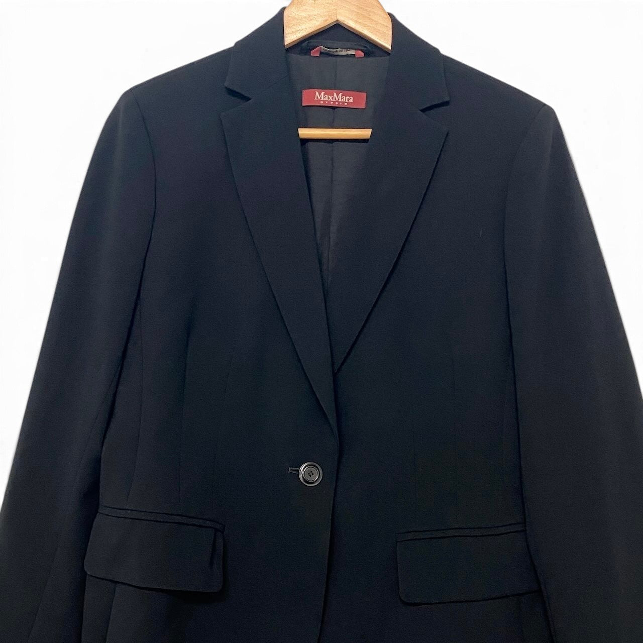 62i1 【美品】 MaxMara STUDIO マックスマーラ ステュディオ テーラードジャケット フォーマル サイズ42 ブラック レディース 女性用u02t