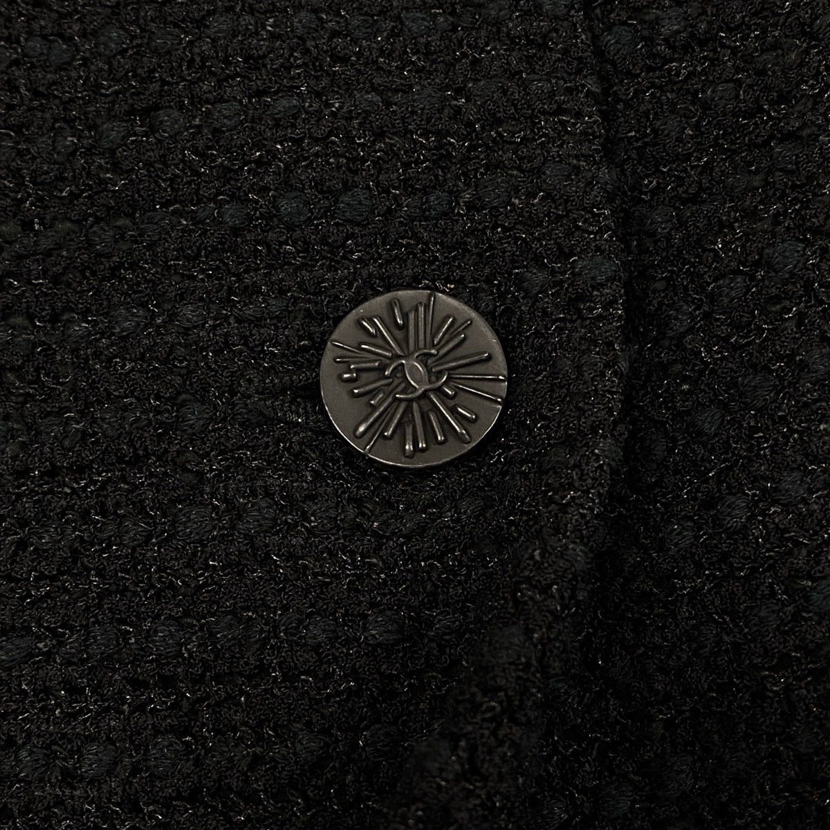 i22 CHANEL シャネル 04A レザー使い ツイードコート 04A Leather Trimmed Tweed Coat P23818 40 ブラックt18r