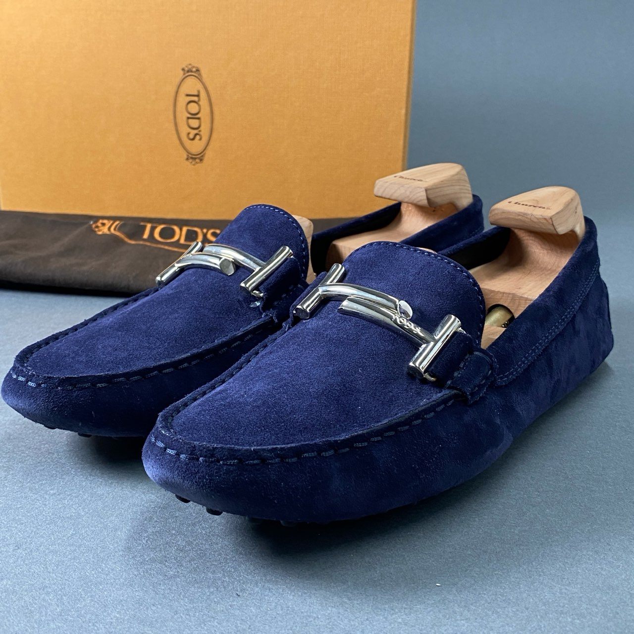 2f26 TOD'S トッズ シルバーバックル ドライビングシューズ ローファー レザーシューズ サイズ39 ネイビー スウェード レディース 女性用 靴