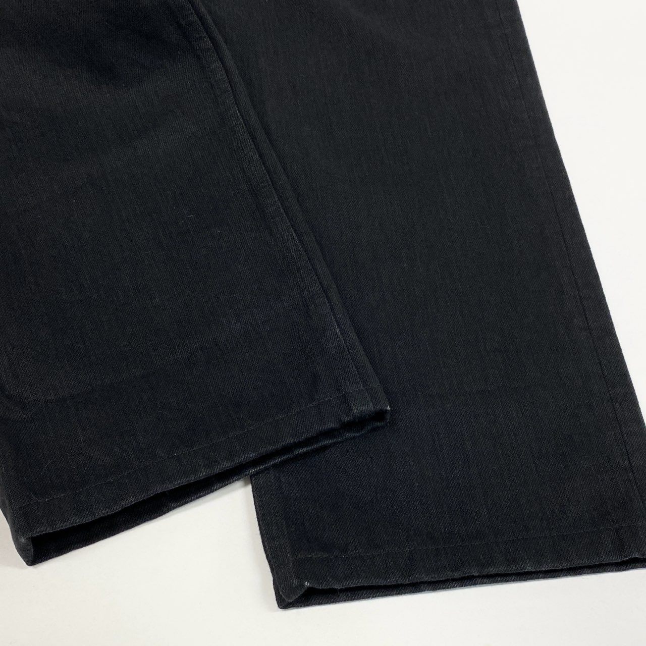 70L23 【美品】LOUIS VUITON ルイヴィトン ストレートデニム レギュラー コットン デニムパンツ HID80WDK0 A310 33サイズ ブラック コットン100％ メンズo07t