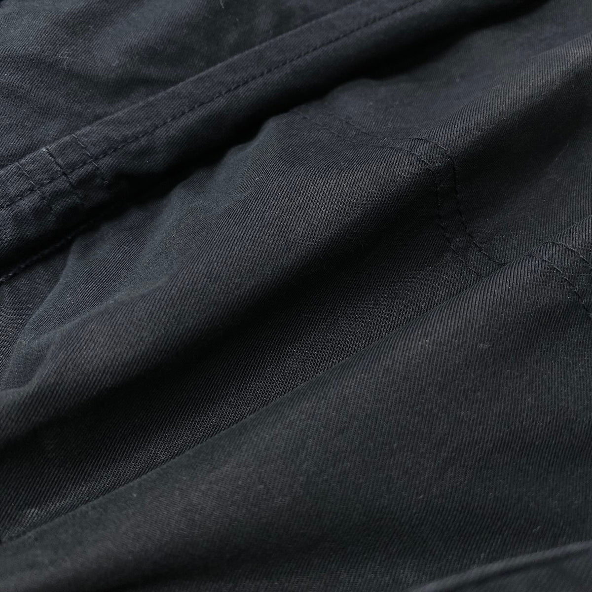 26j19 ISSEY MIYAKE MEN イッセイミヤケメン 00AW パラシュートパンツ 多重ジップ ボトムス ME03FF058 サイズ3 ブラック メンズu02t