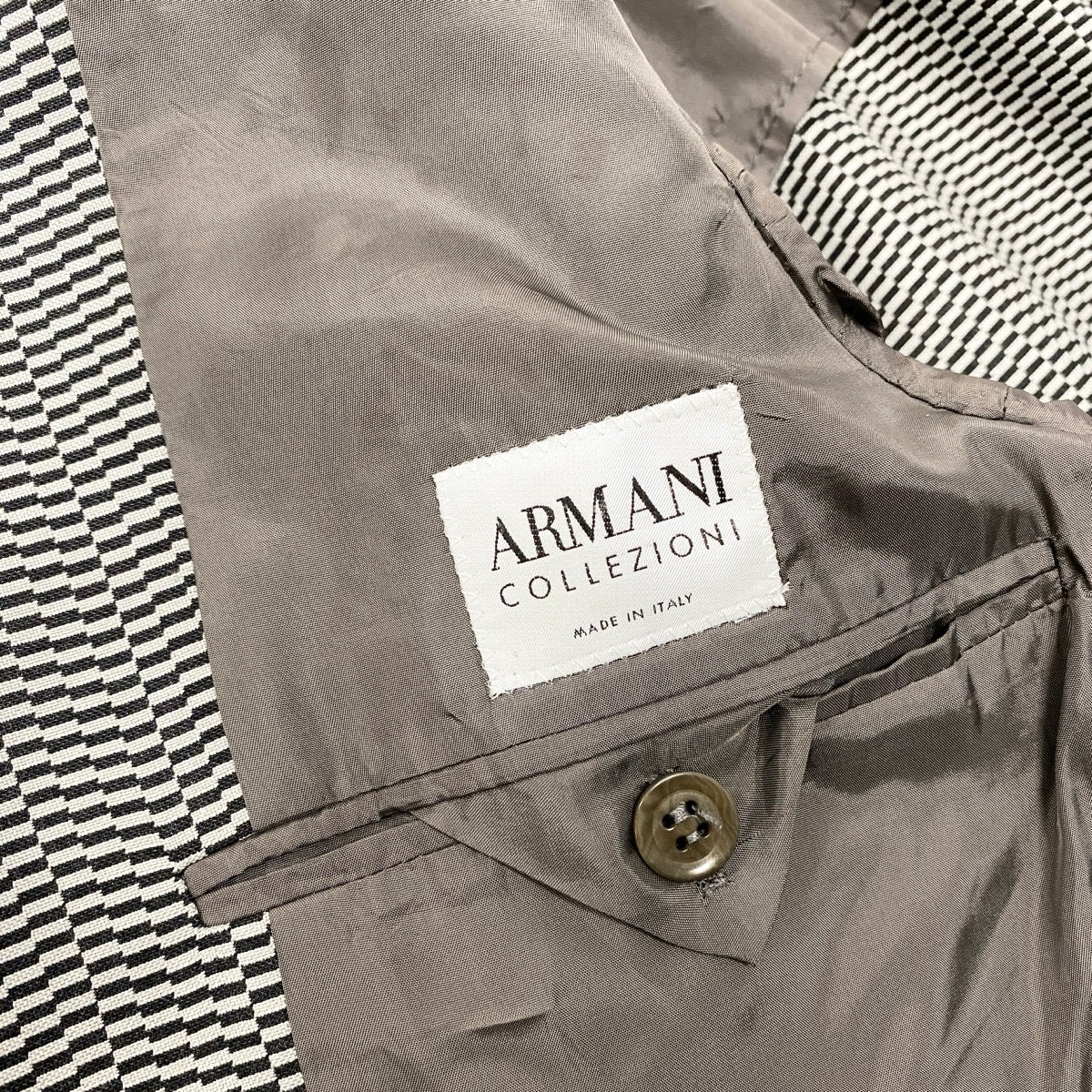 91g24 ARMANI COLLEZIONI アルマーニコレツィオーネ テーラードジャケット ロングジャケット 総柄 サイズ46 ライトグレー ブラック メンズ 紳士服u02t