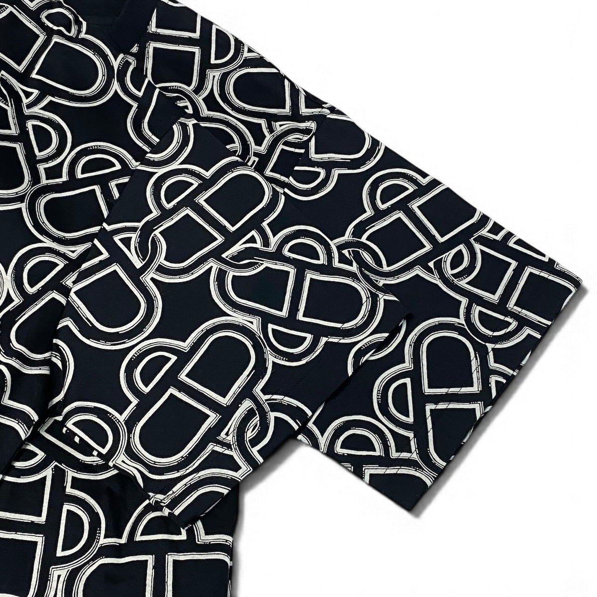 j29 【新品保管品】HERMES 2026年 マキシTシャツ マイヨンエケストル トップス 6H4625DG 34サイズ ブラック コットン100％ メンズ 男性用k02i