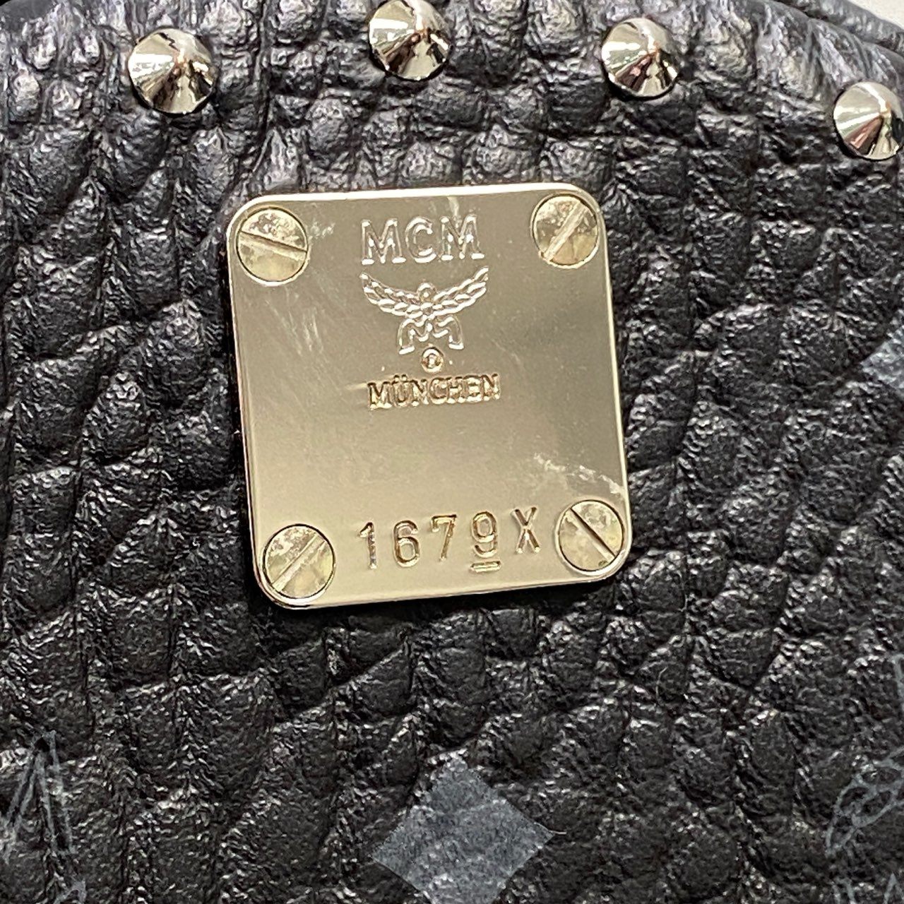 k16《美品》 MCM エムシーエム STARK BACK PACK スタッズ リュック MINI ブラック レザー バックパック カバン 鞄t18r