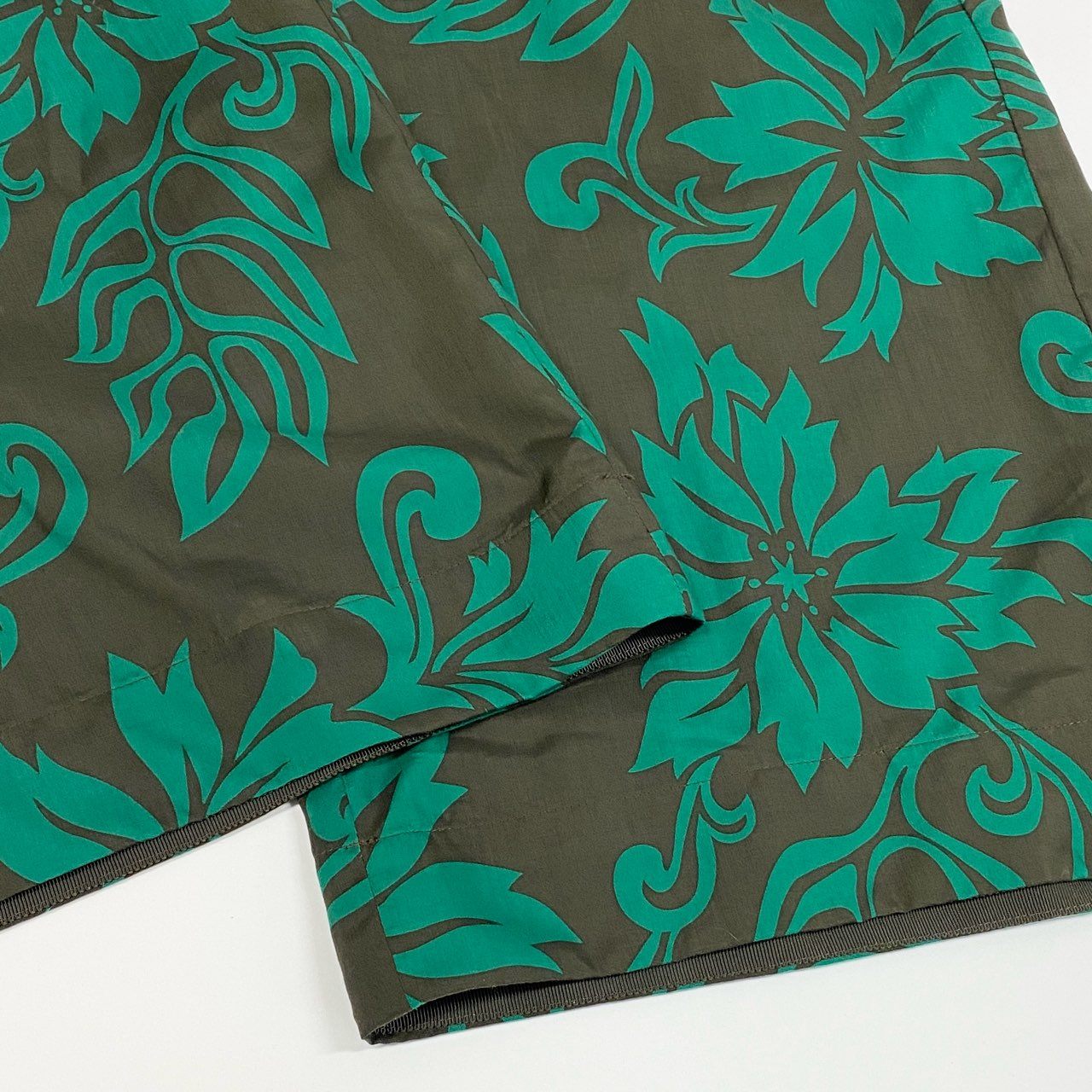 Aa14 sacai サカイ 24-07056 2024SS ハイビスカス ワイドレッグ カーゴパンツ サイズ2 ブラウン/グリーンk02i