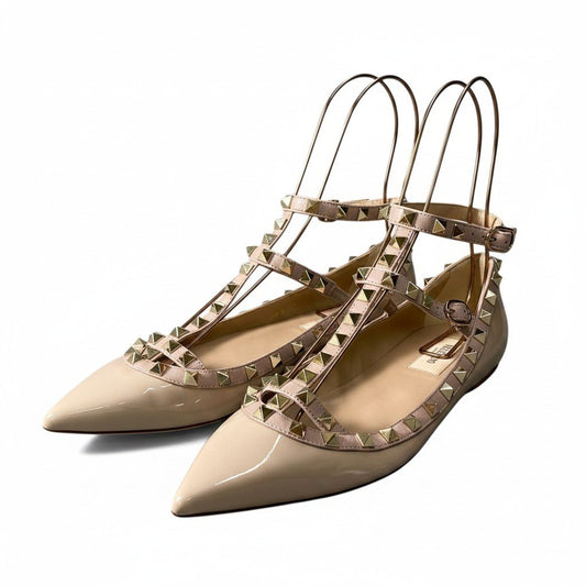 f11 【極美品】VALENTINO ヴァレンティノ ロックスタッズ フラットシューズ エナメル パンプス イタリア製 37サイズ ベージュ レザー レディース 女性用k02i