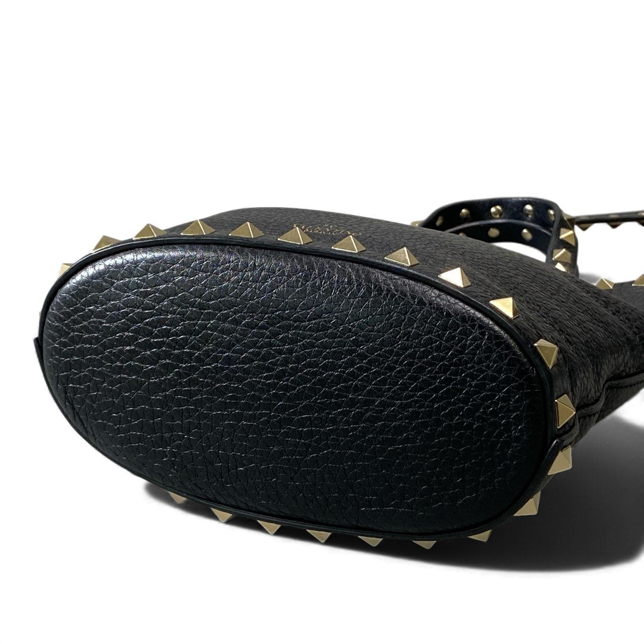 gk10《美品》 VALENTINO GARAVANI ヴァレンティノ ガラヴァーニ ロックスタッズ ミニショルダーバッグ ブラック レザー ROCKSTUD MINI TOTE 鞄 カバンt18r