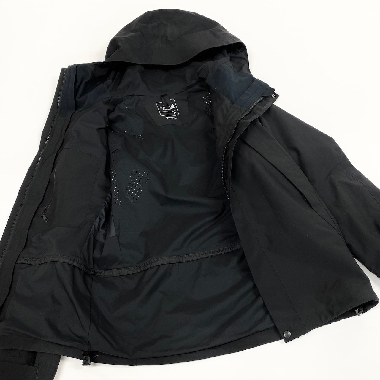 25e14 THE NORTH FACE ザノースフェイス 24AW マウンテンジャケット マウンテンパーカー ゴアテックス NP61800 Mサイズ ブラック メンズo07t