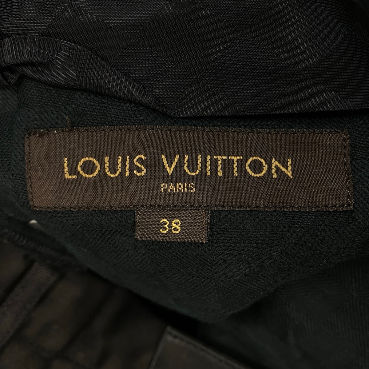 13i14 LOUIS VUITTON ルイヴィトン デニムパンツ ストレートパンツ コーティング 38サイズ ブラック メンズ 男性用u02t