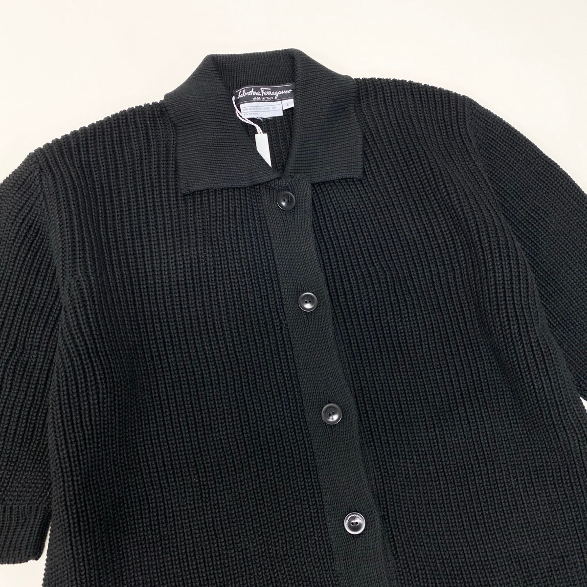 Ef25 【新品保管品】 Salvatore Ferragamo サルヴァトーレフェラガモ 半袖ニットカーディガン コットンニット タグ付き メンズ 男性用 136180843 L ブラック コットン100％u02t