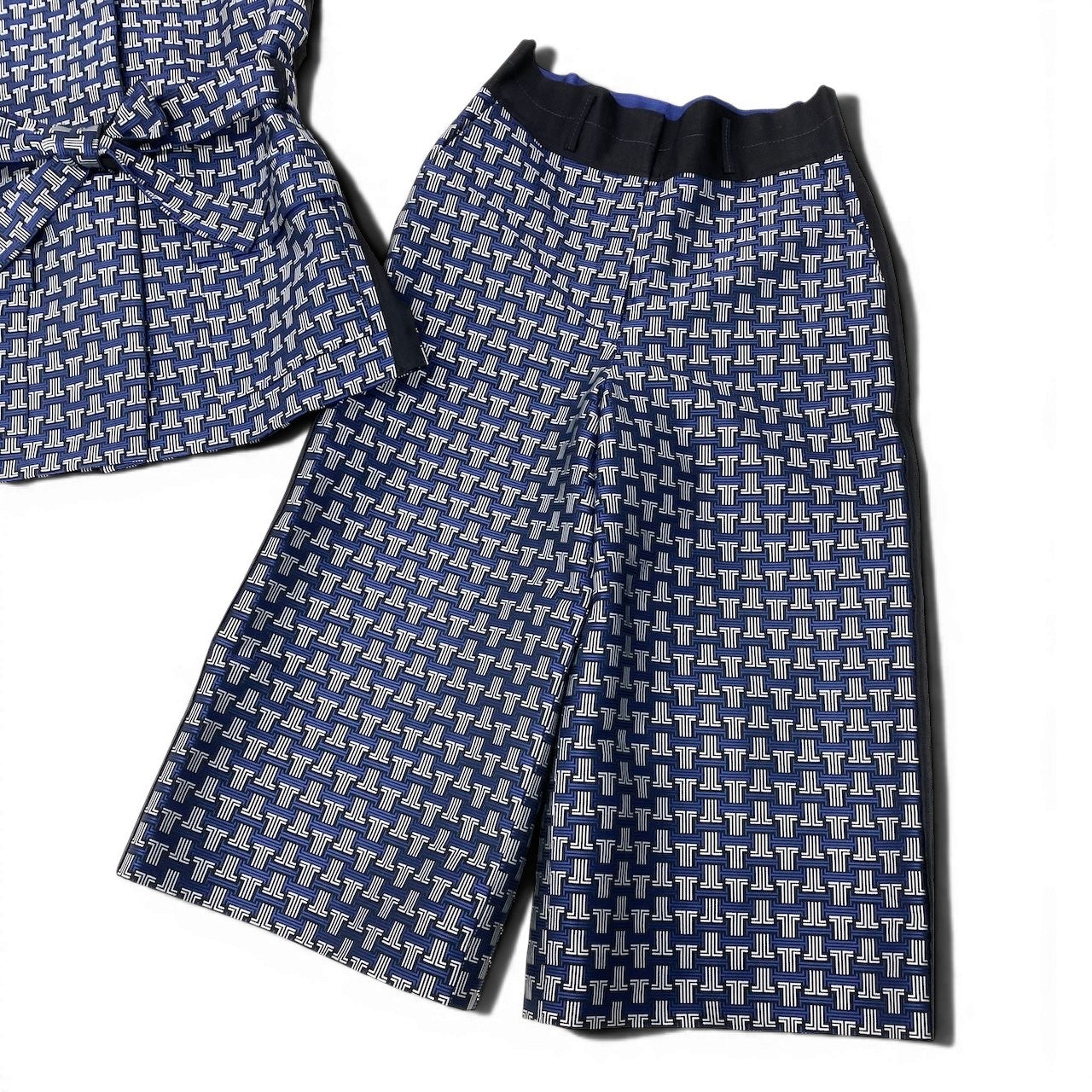 If8 【未使用タグ付】 LANVIN COLLECTION ランバンコレクション 定価16.5万円 セットアップ モノグラム ジャガーベスト ハーフパンツ サイズ36 ブルー レディース 女性用u02t
