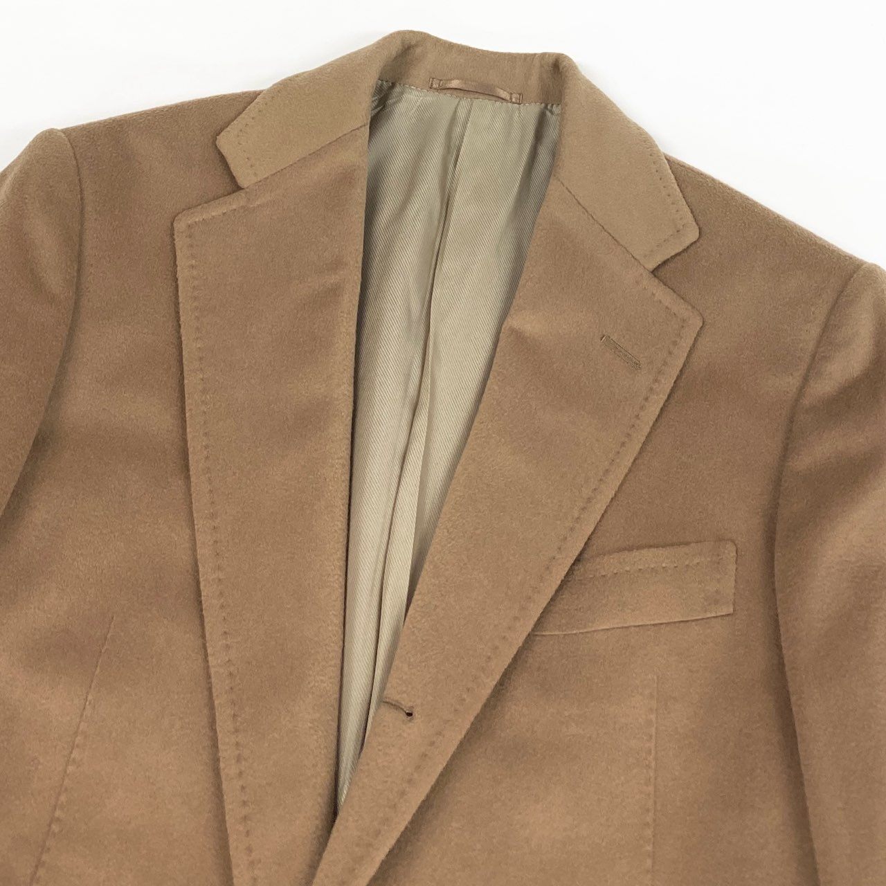30a9 TOMORROWLAND トゥモローランド Loro Piana ロロピアーナ生地 カシミヤブレンド チェスターコート サイズ46 ベージュ CASHMERE ビジネスt18r