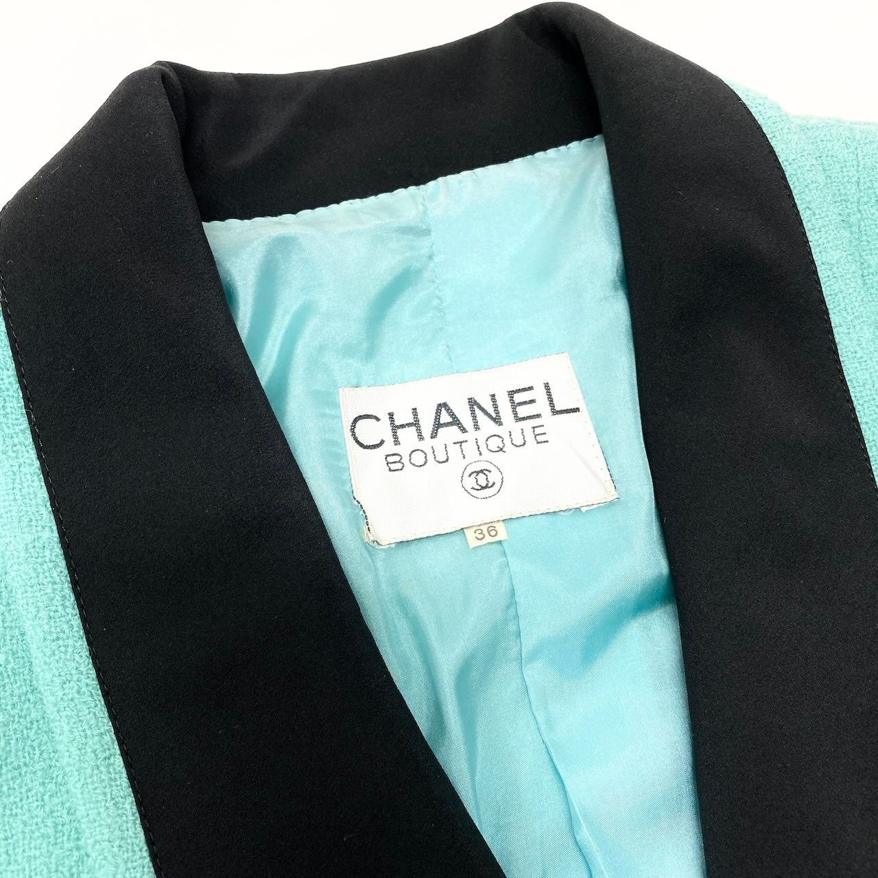 C CHANEL シャネル ヴィンテージ 1989 89P ツイードスカートセットアップ ジャケット スカート 金ボタン ココマーク 36サイズ ライトグリーン ブラック レディース 女性用nu1