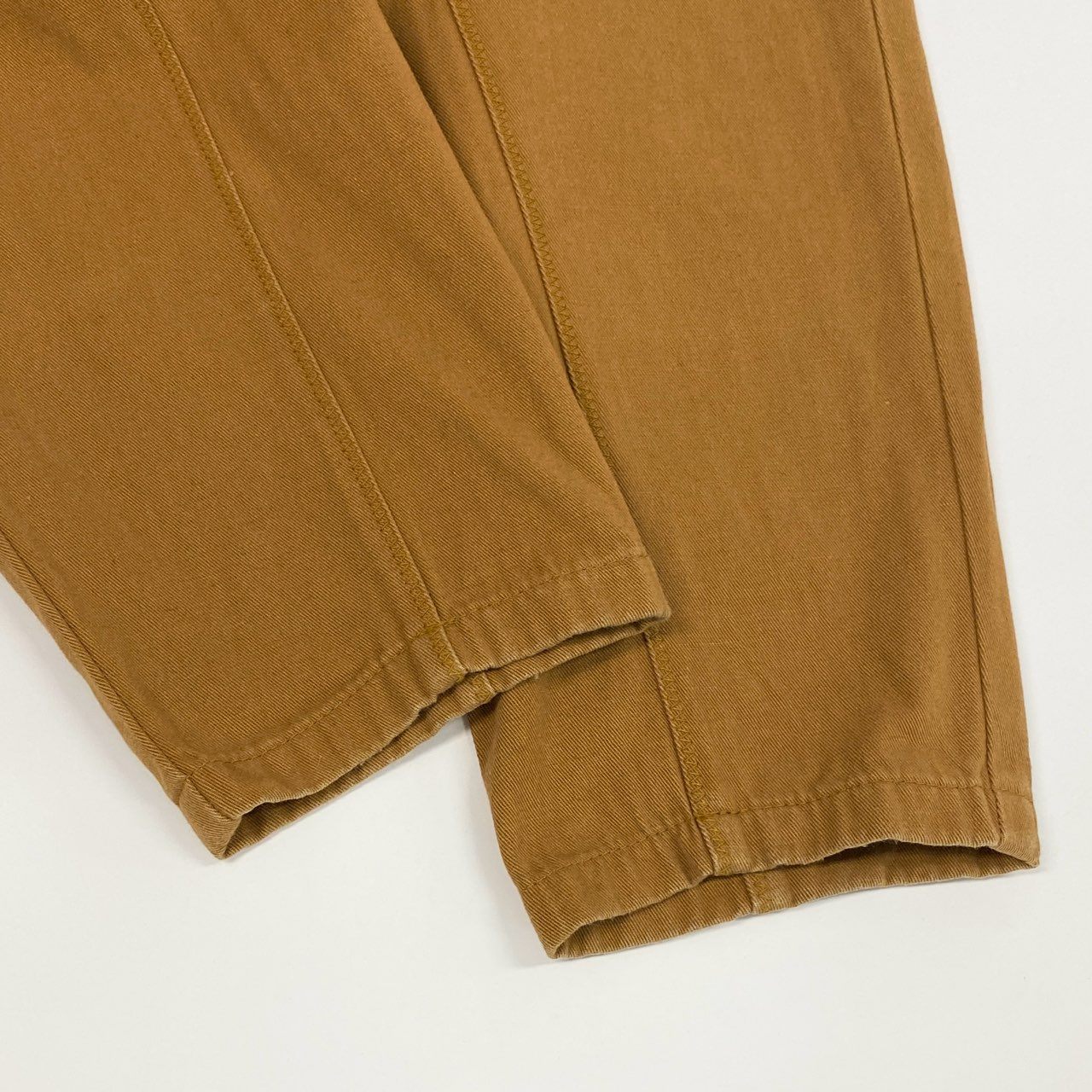 46j3 UNDERCOVER アンダーカバー Co/Liツイルイージーパンツ ボトムス 日本製 PRE-COLLECTION ワンポイント刺繍 UP1D4506 3 キャメル コットン メンズo07t