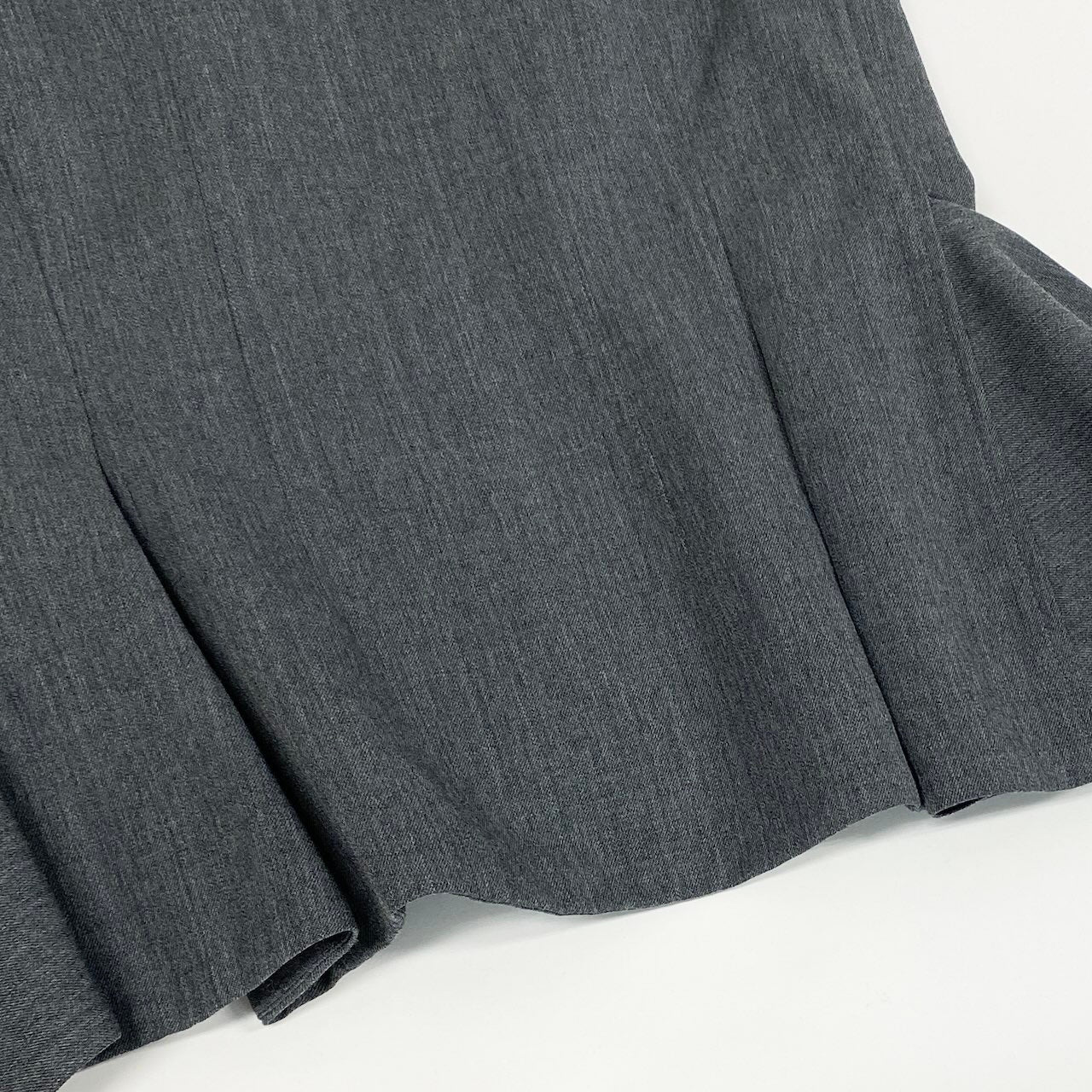 25e14 【美品】Cygne シーニュ ペプラムビスチェ ペプラムトップス 1サイズ グレー ウール100％ レディース 女性用k02i