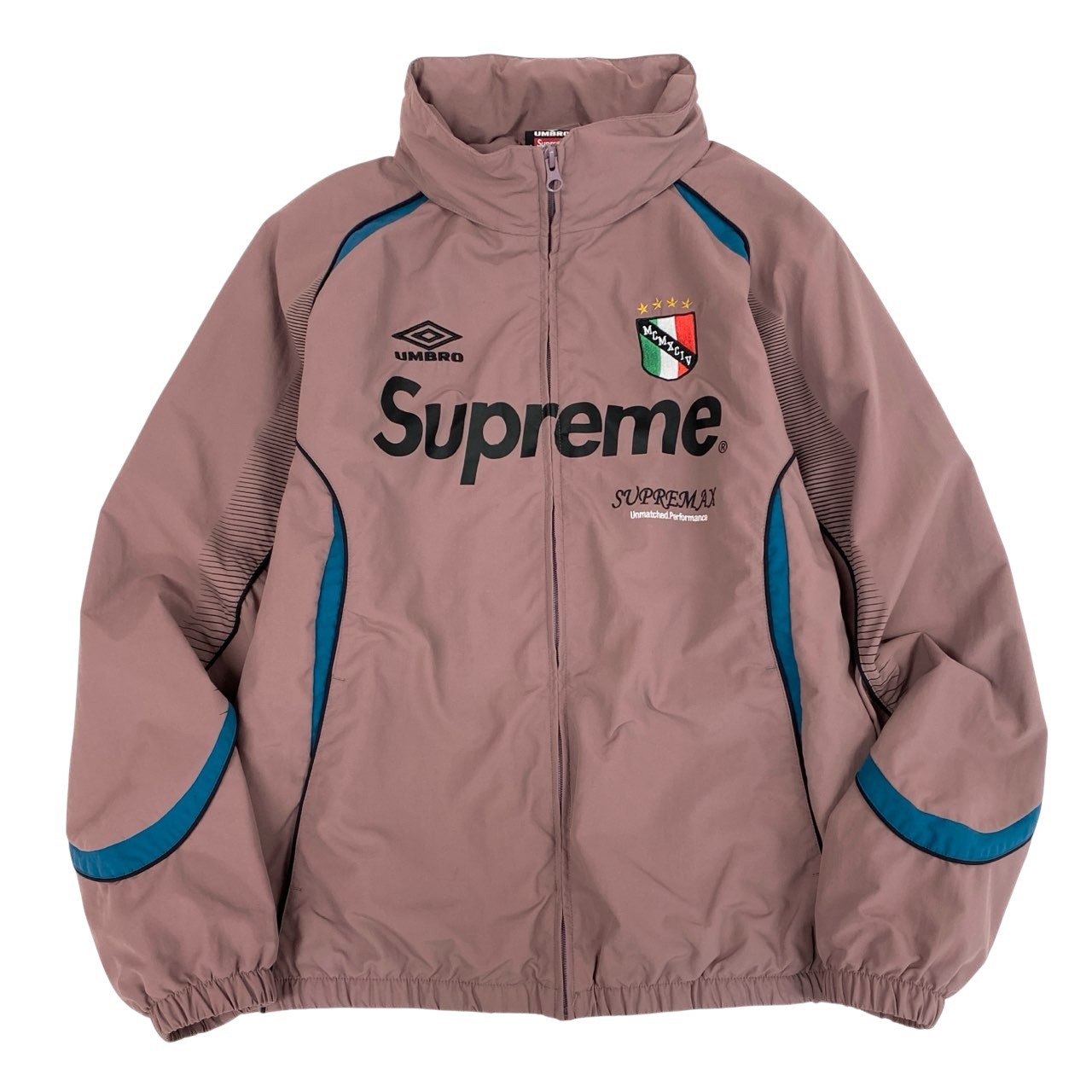 74k11 【美品】SUPREME シュプリーム × UMBRO アンブロ 22SS トラックジャケット ジップアップ フード収納可 アウター Lサイズ Dusty Plum メンズu02t