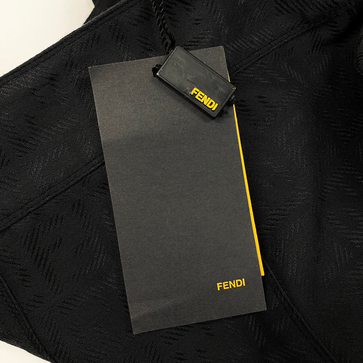 Ih11 【新品保管品】FENDI ズッカ柄 タイトスカート イタリア製 40サイズ ブラック レディース 女性用k02i