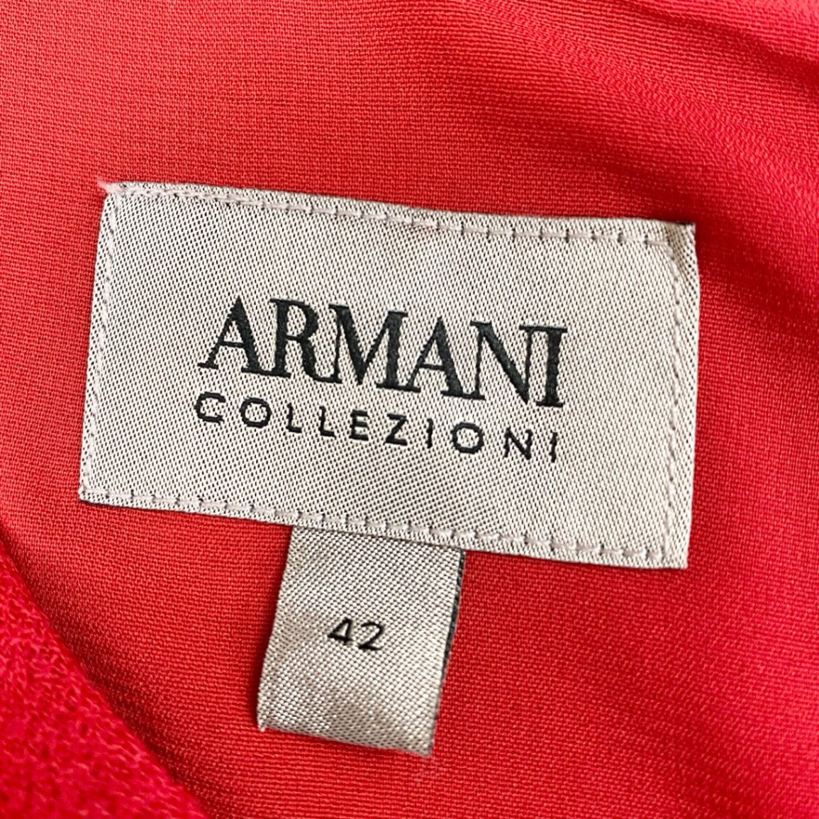 44d3 ARMANI COLLEZIONI アルマーニコレツィオーネ ノースリーブワンピース Aライン 伸縮ストレッチ〇 ウール100％ レディース 女性用 42 レッドo07t