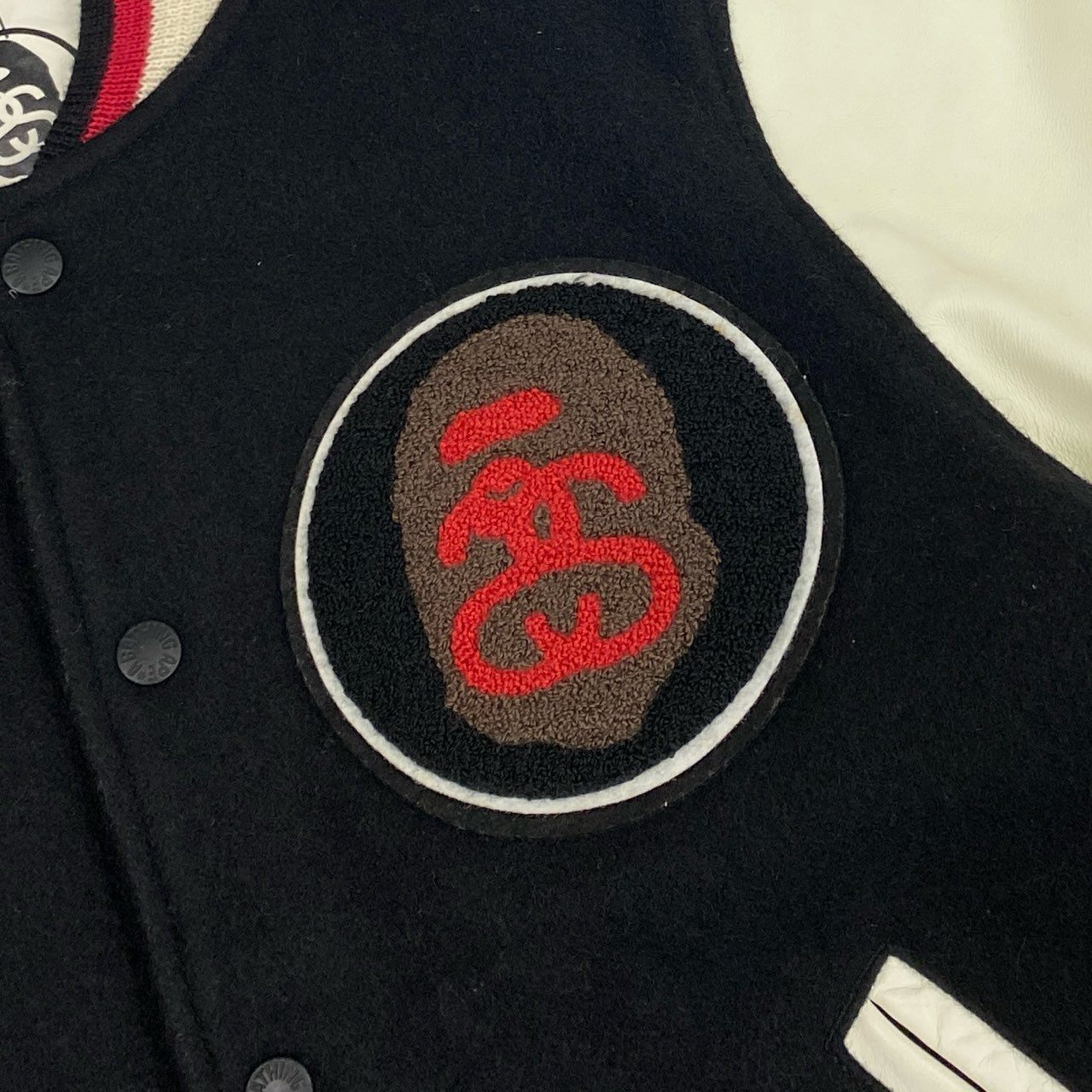 86j23 A BATHING APE x STUSSY ア ベイシング エイプ ステューシー コラボ VARSITY JACKET スタジャン ロゴワッペン レザー切替 001HJ0731927X Mサイズ ブラック ウール レザー メンズo07t