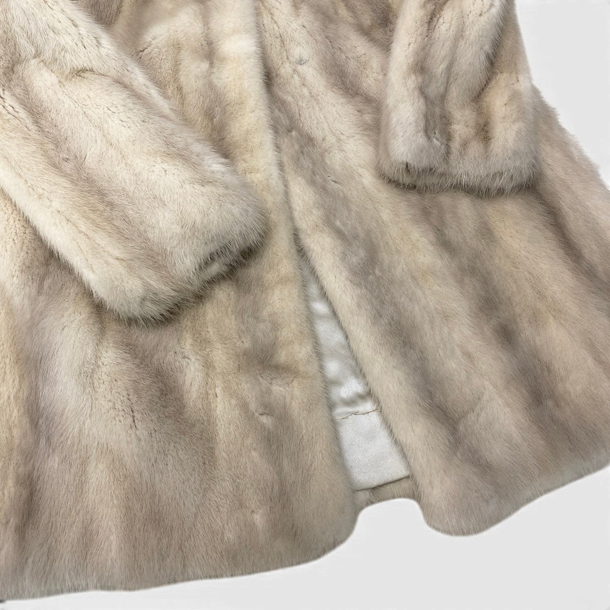 40g13 SAGA MINK サガミンク 毛皮コート 超ロングコート 110cm パールミンク 最高級本毛皮  ホワイト系 MINK FUR レディースu02t