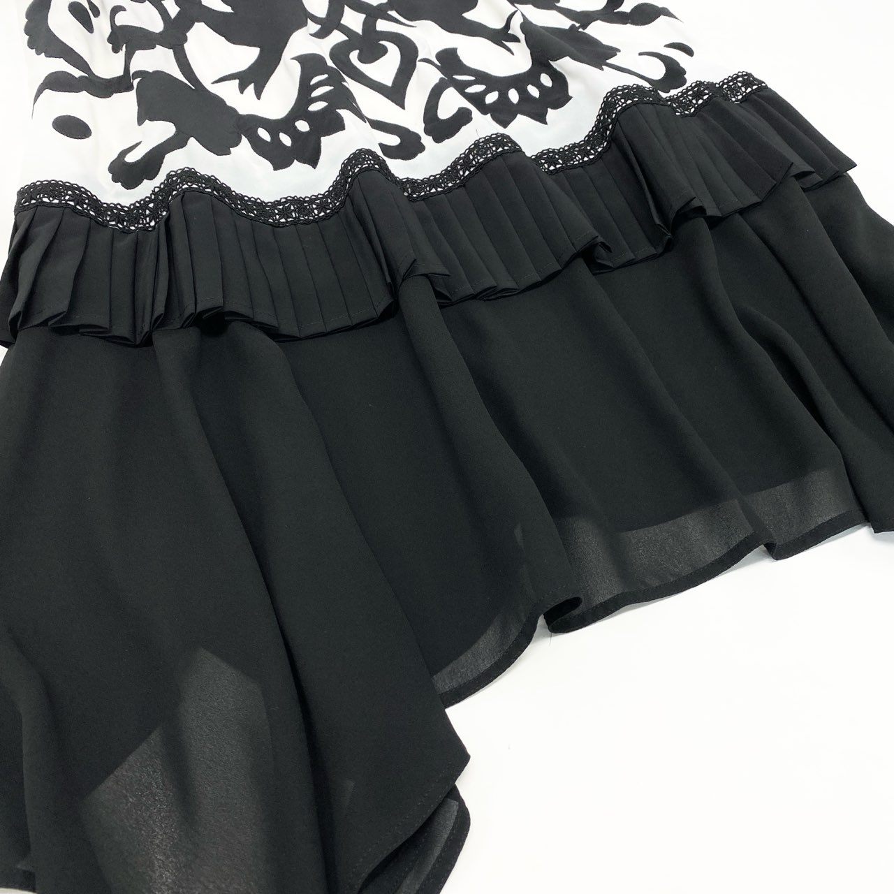 18k20 TOKUKO 1er VOL トクコプルミエヴォル ノースリーブワンピース  ドッキングワンピース モノトーン プリーツ切替 レディース 女性用 9  ブラック ホワイトu02t